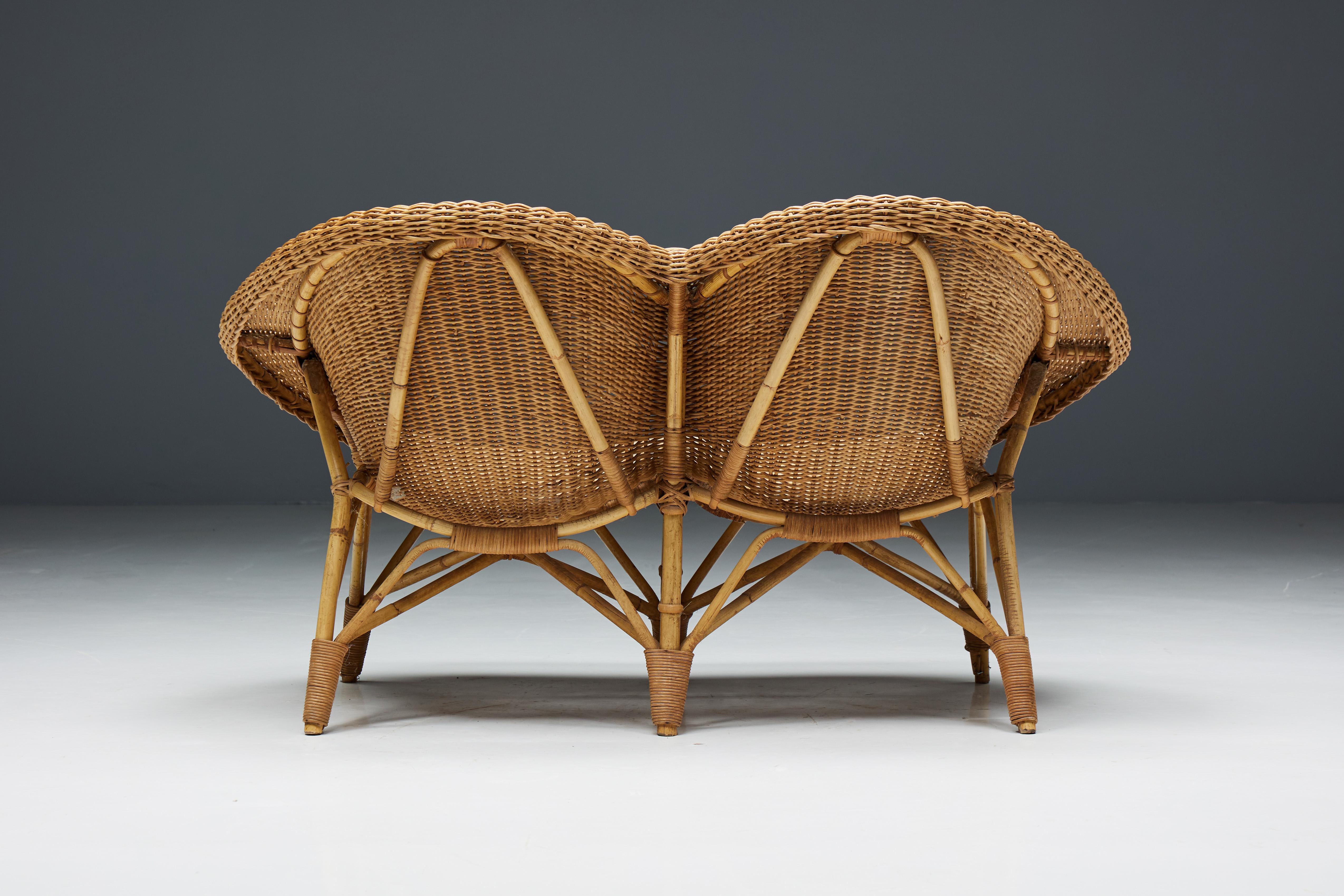 Wicker and Rattan Loveseat, Italy, 1970s For Sale 1
