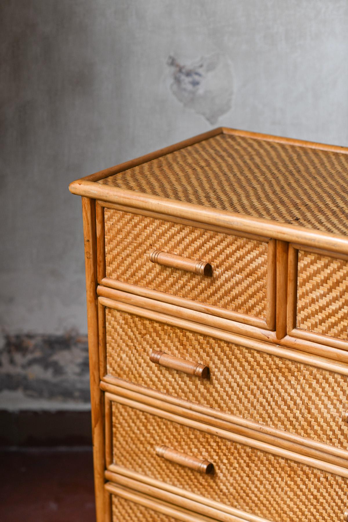 Wicker and rush chest of drawers, 1980 For Sale 2