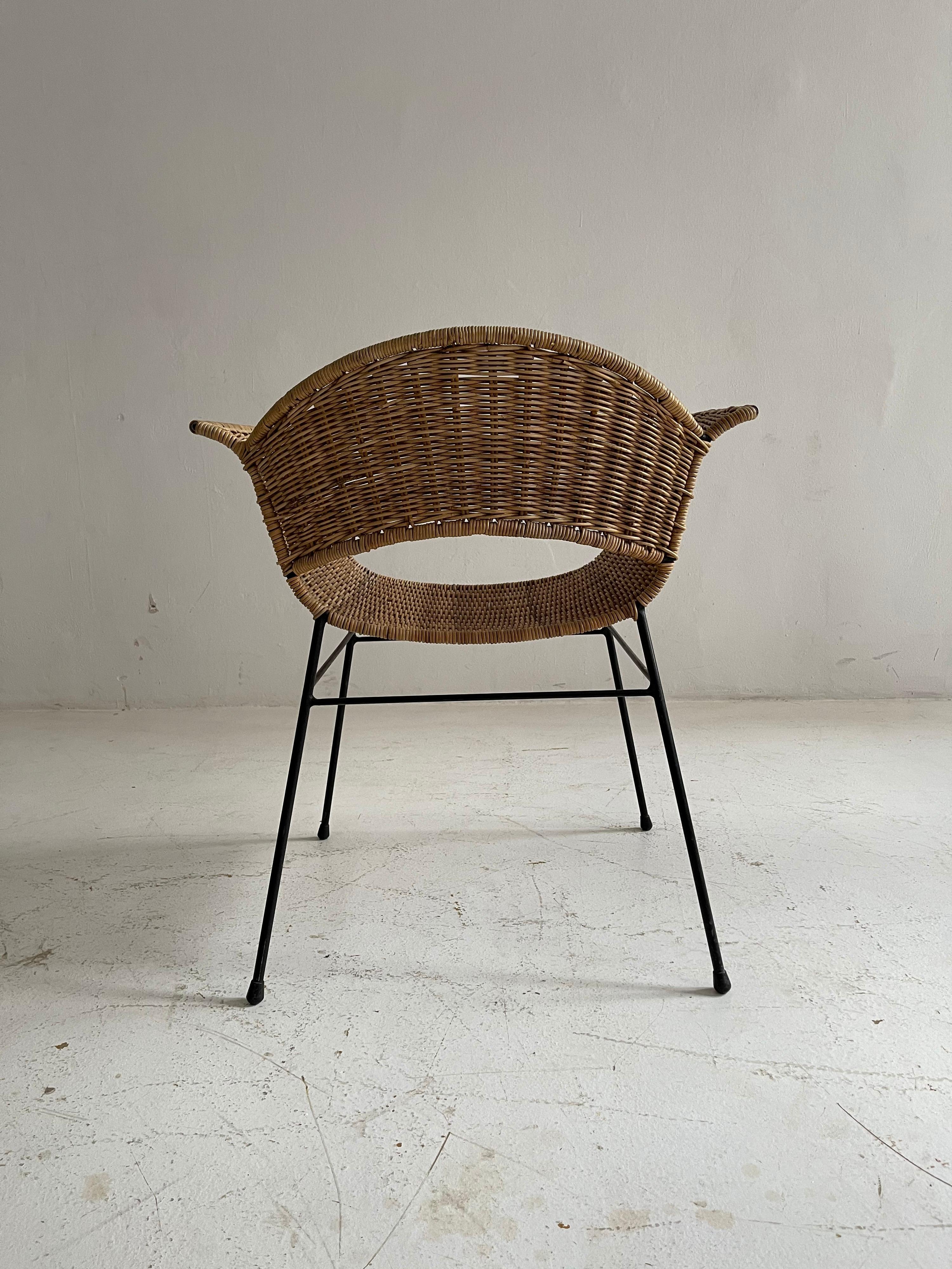 Wicker Armchair, Austria, 1950s In Good Condition For Sale In Vienna, AT