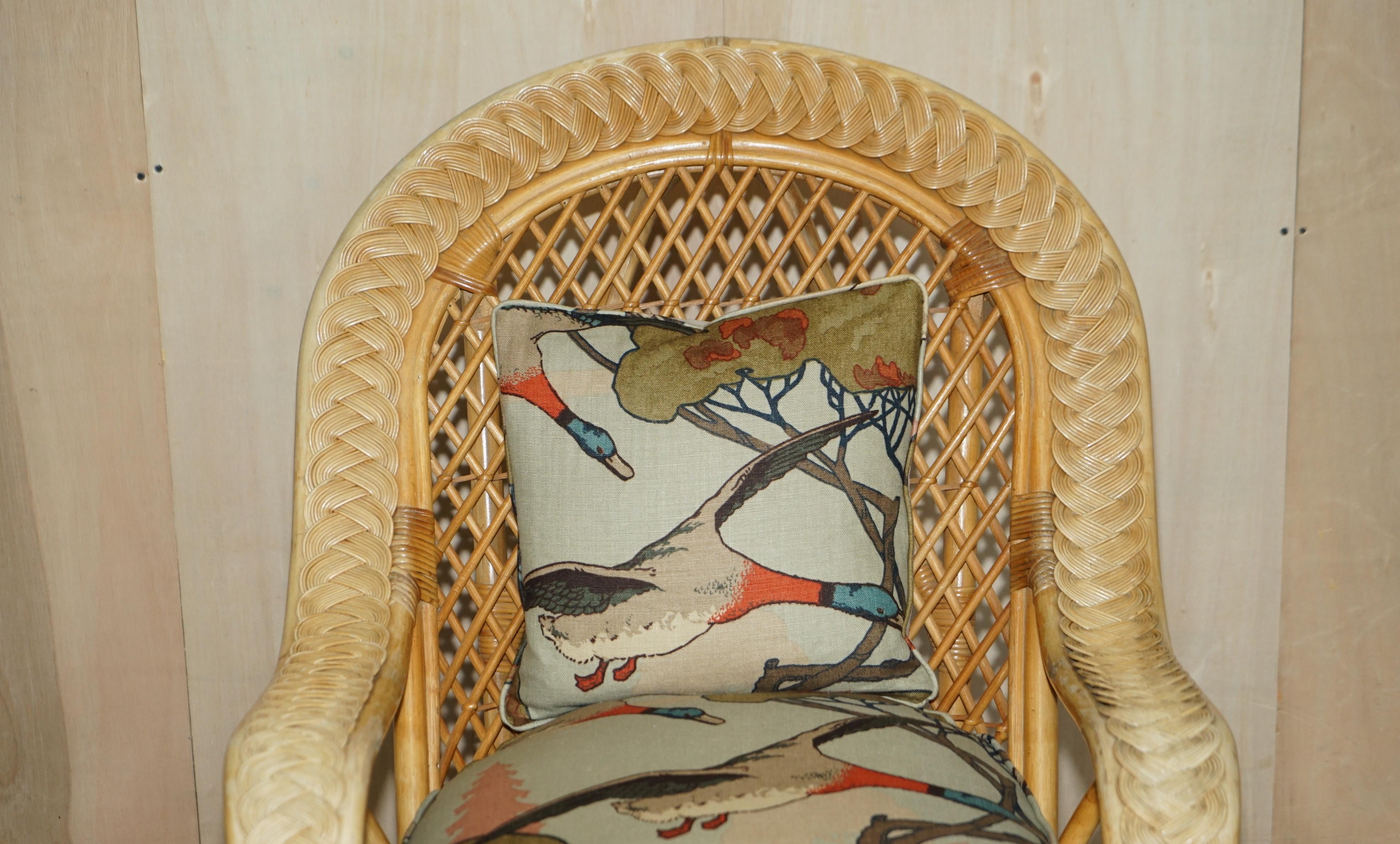 WICKER ARMCHAIRS STOOL TABLE SUITE UPHOLSTERED WiTH MULBERRY FLYING DUCKS FABRIC For Sale 5
