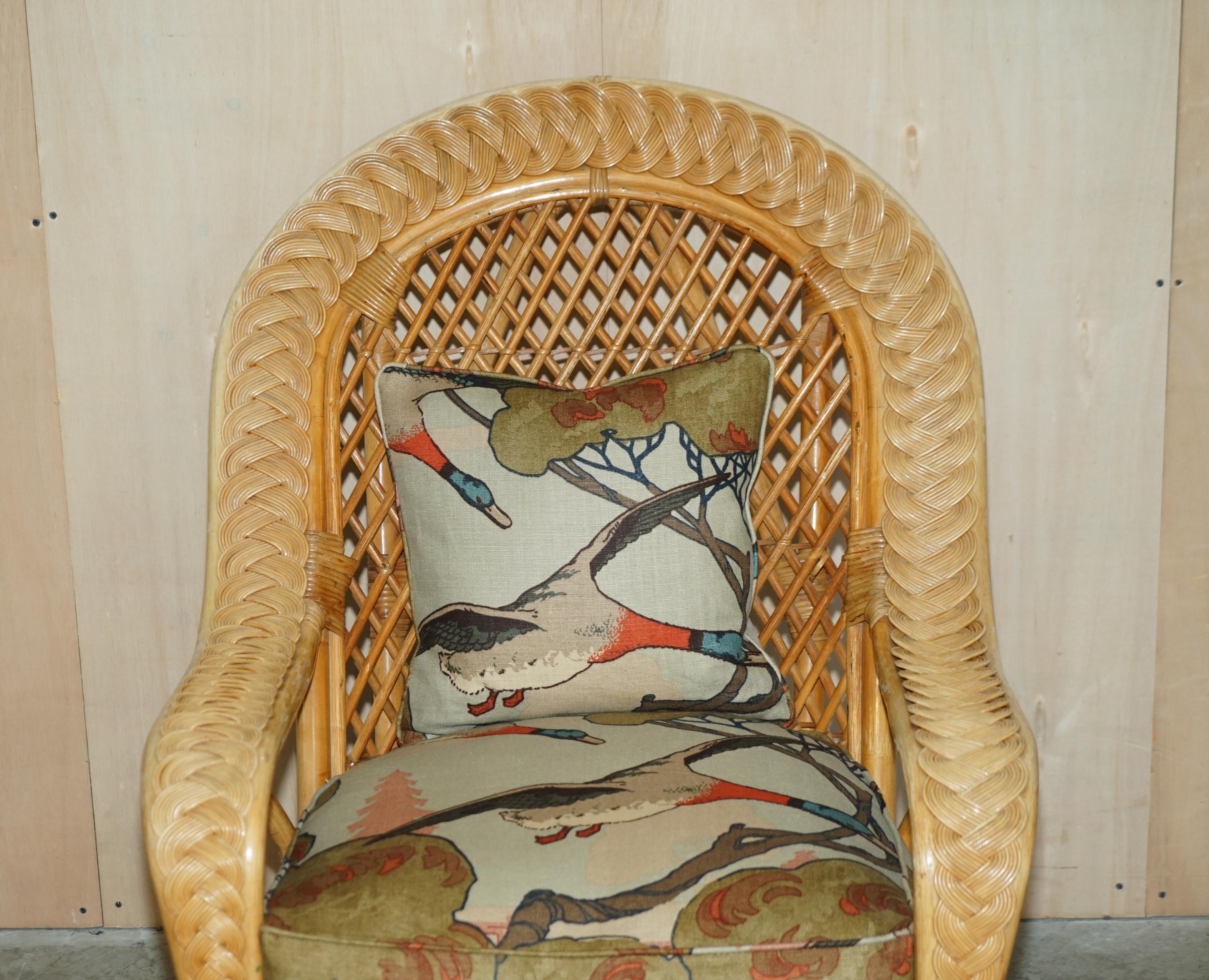 English WICKER ARMCHAIRS STOOL TABLE SUITE UPHOLSTERED WiTH MULBERRY FLYING DUCKS FABRIC For Sale