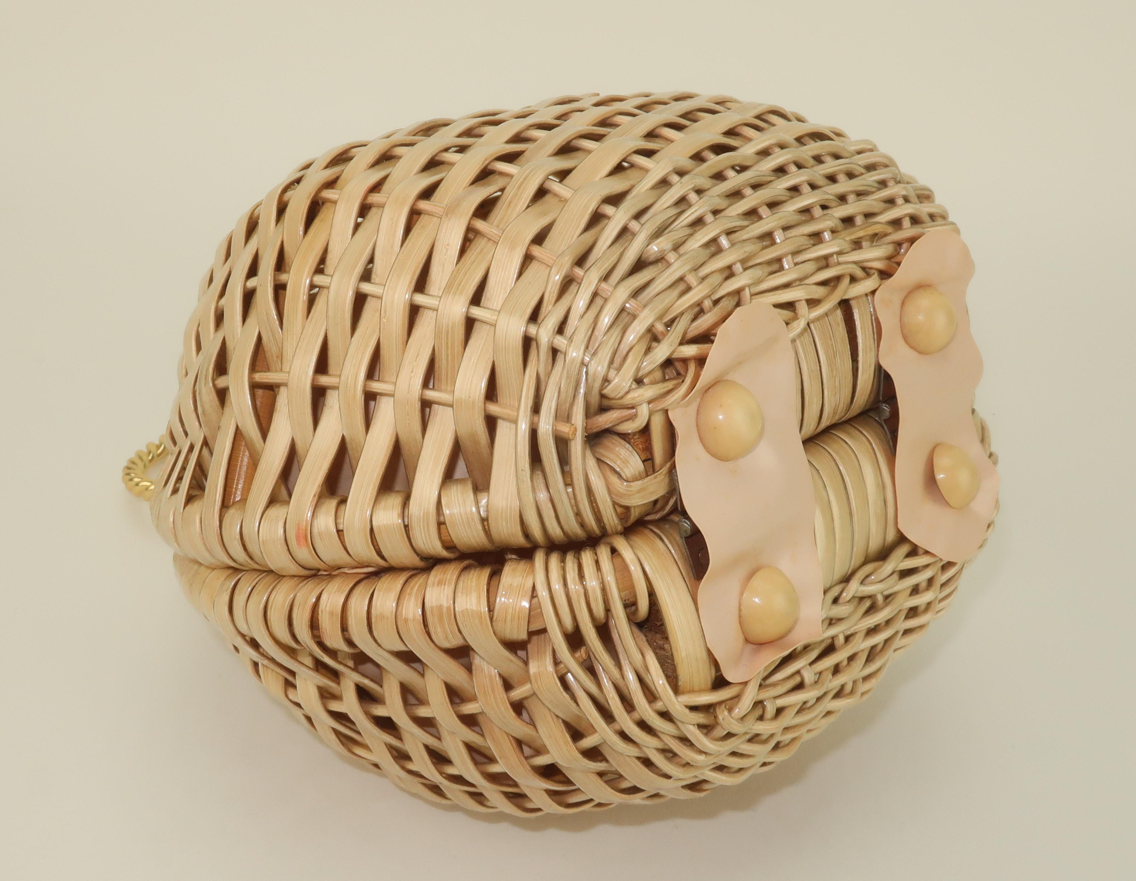 Wicker Ball Shaped Handbag With Gold Handle, 1960's For Sale 4
