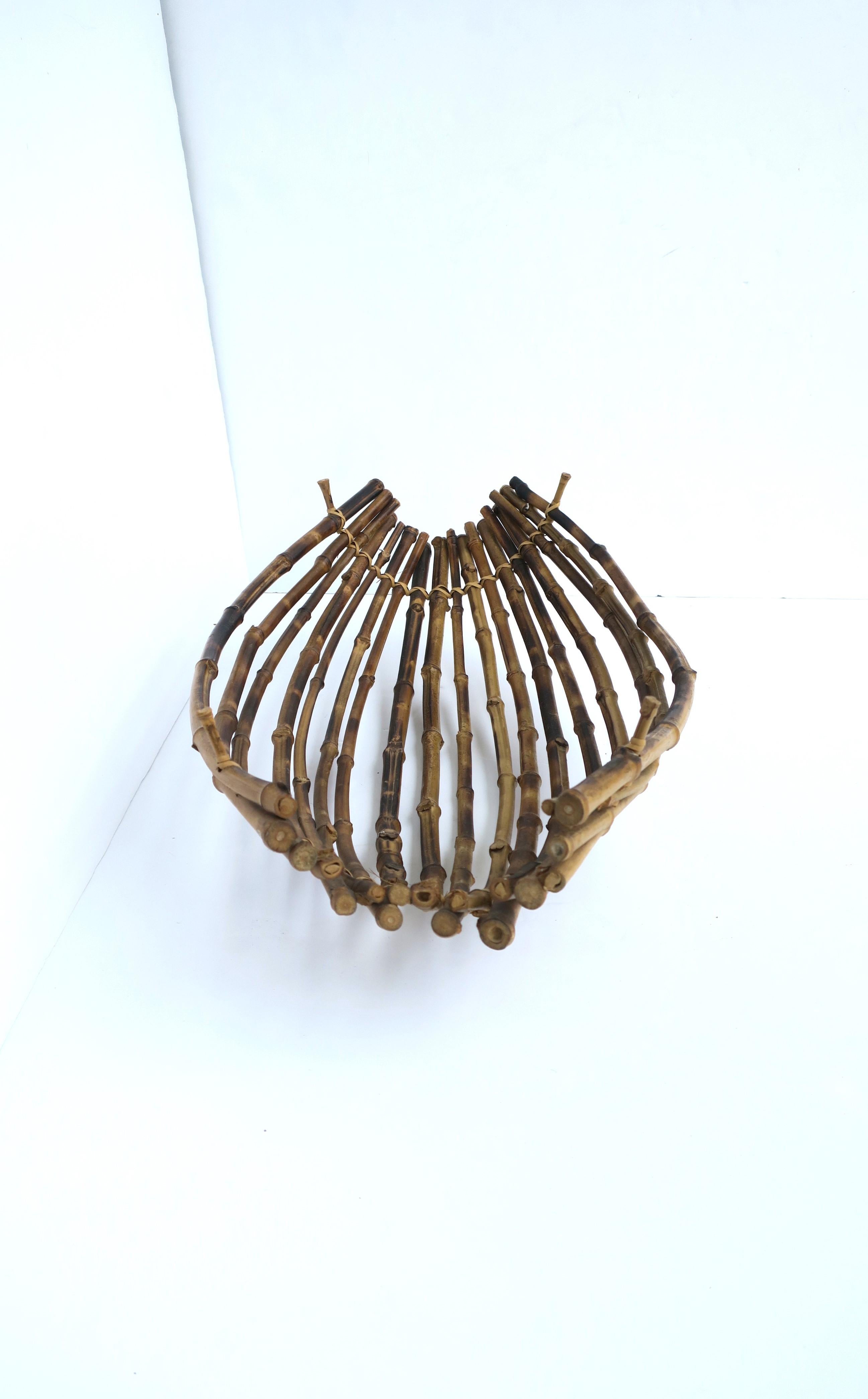 Wicker Bamboo Centerpiece Basket For Sale 5