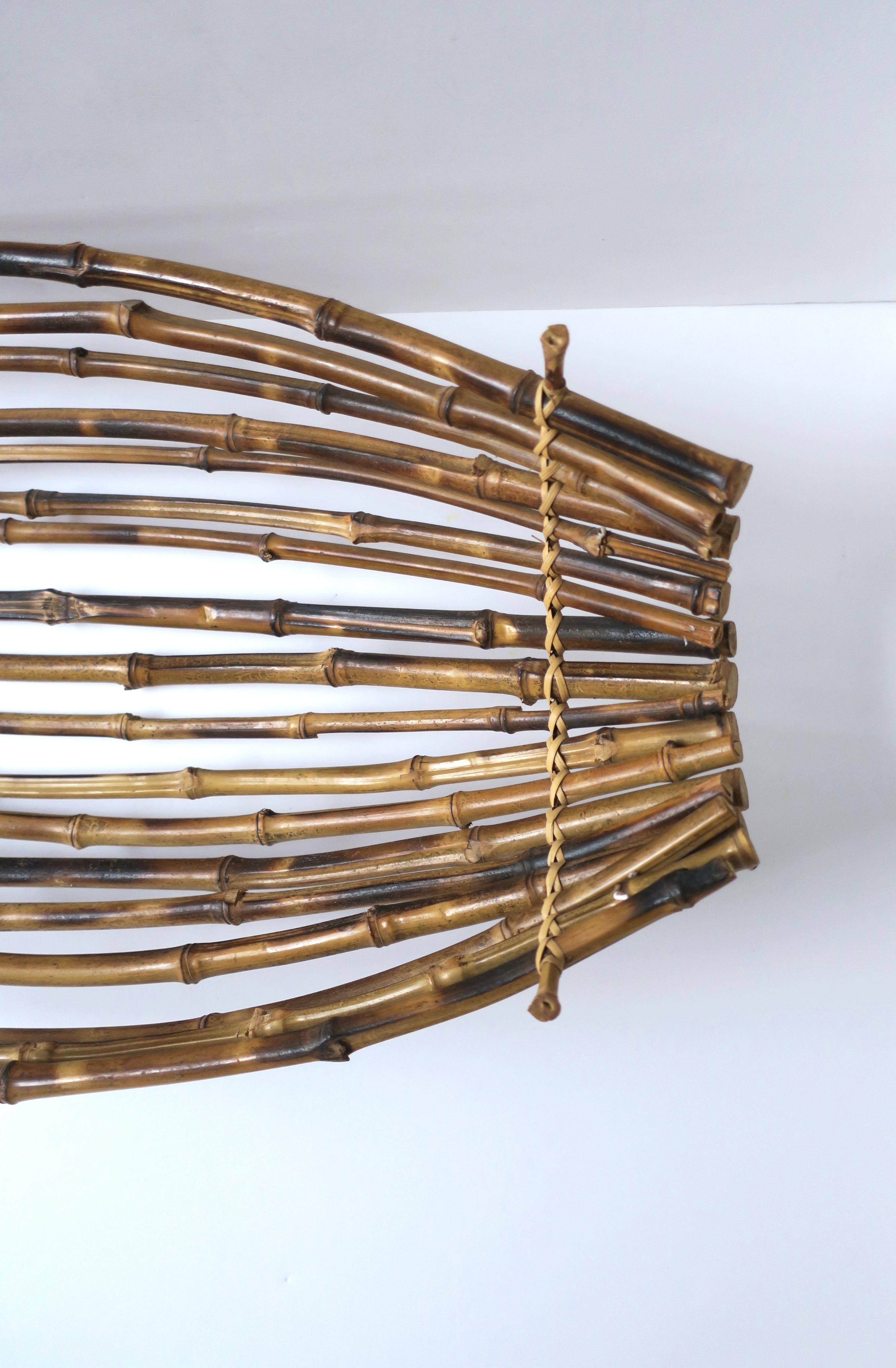 Wicker Bamboo Centerpiece Basket For Sale 7