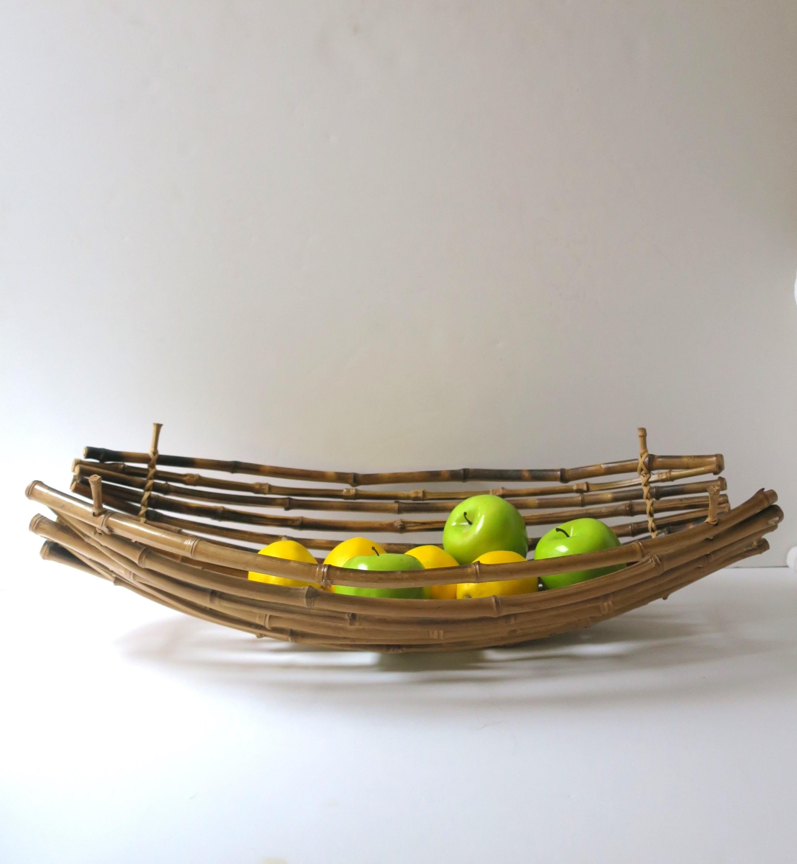 20th Century Wicker Bamboo Centerpiece Basket For Sale