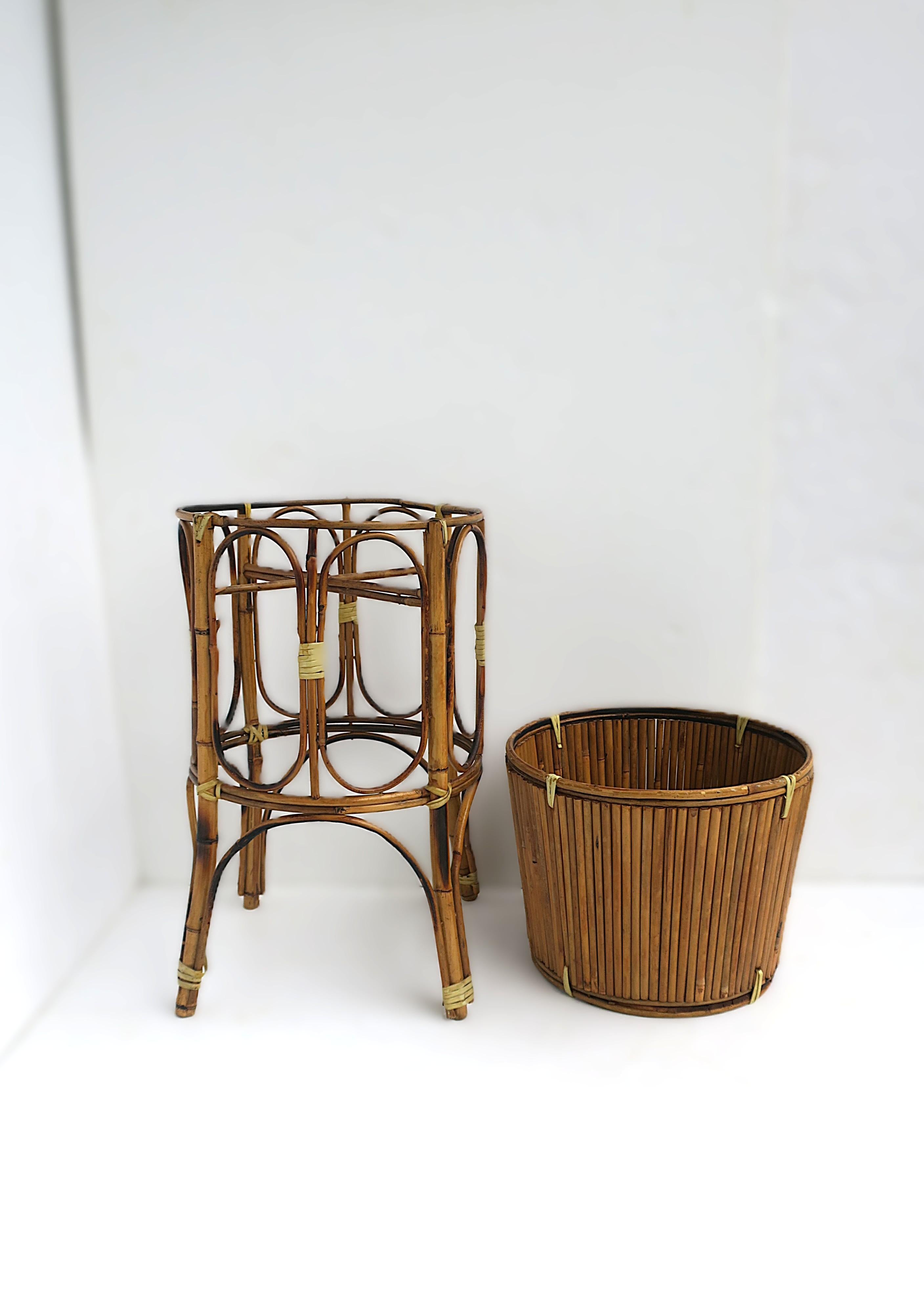 20th Century Wicker Bamboo Plant Stand Holder Cachepot For Sale