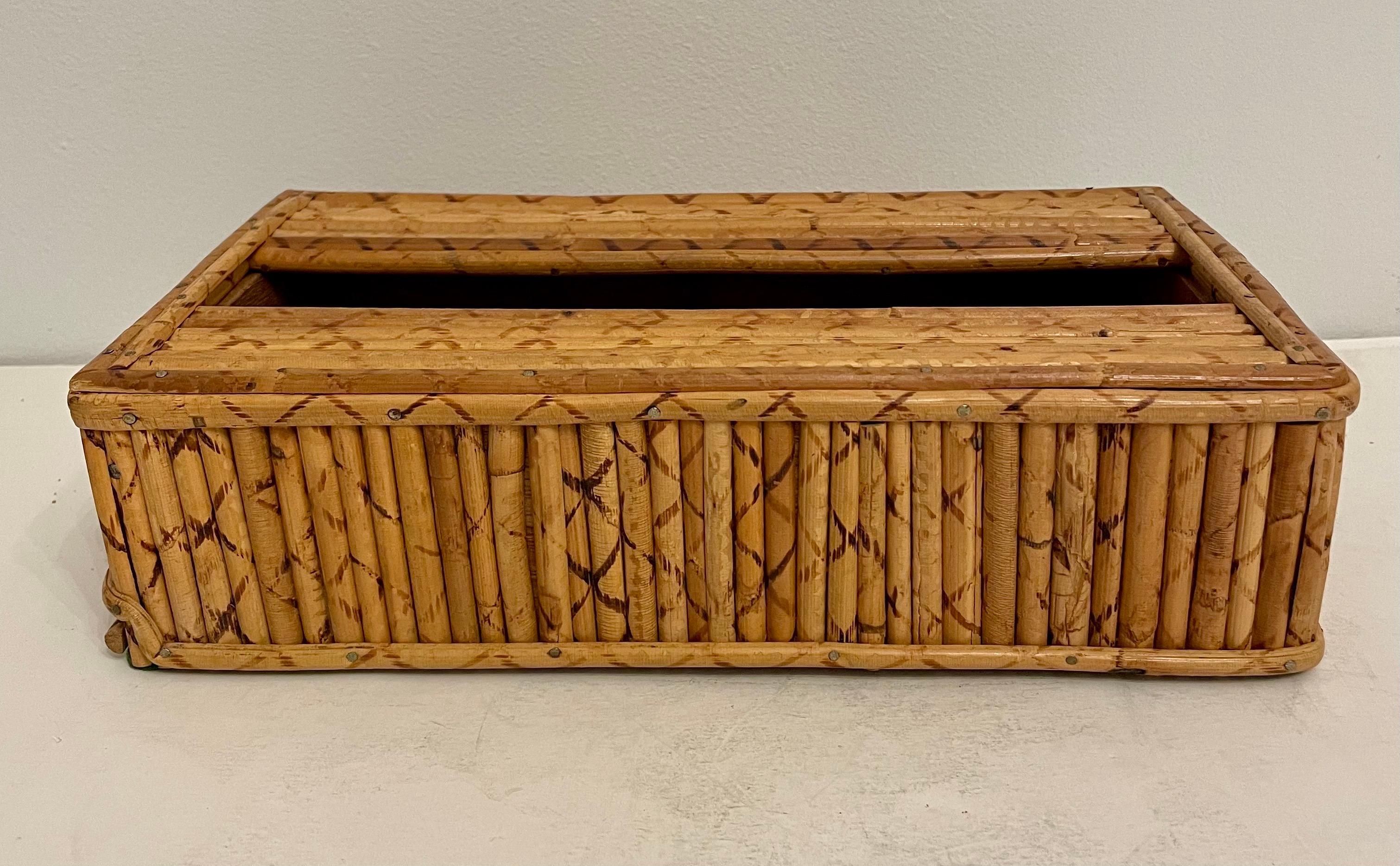 Funda de mimbre de bambú para cajas de pañuelos Hong Kong en venta