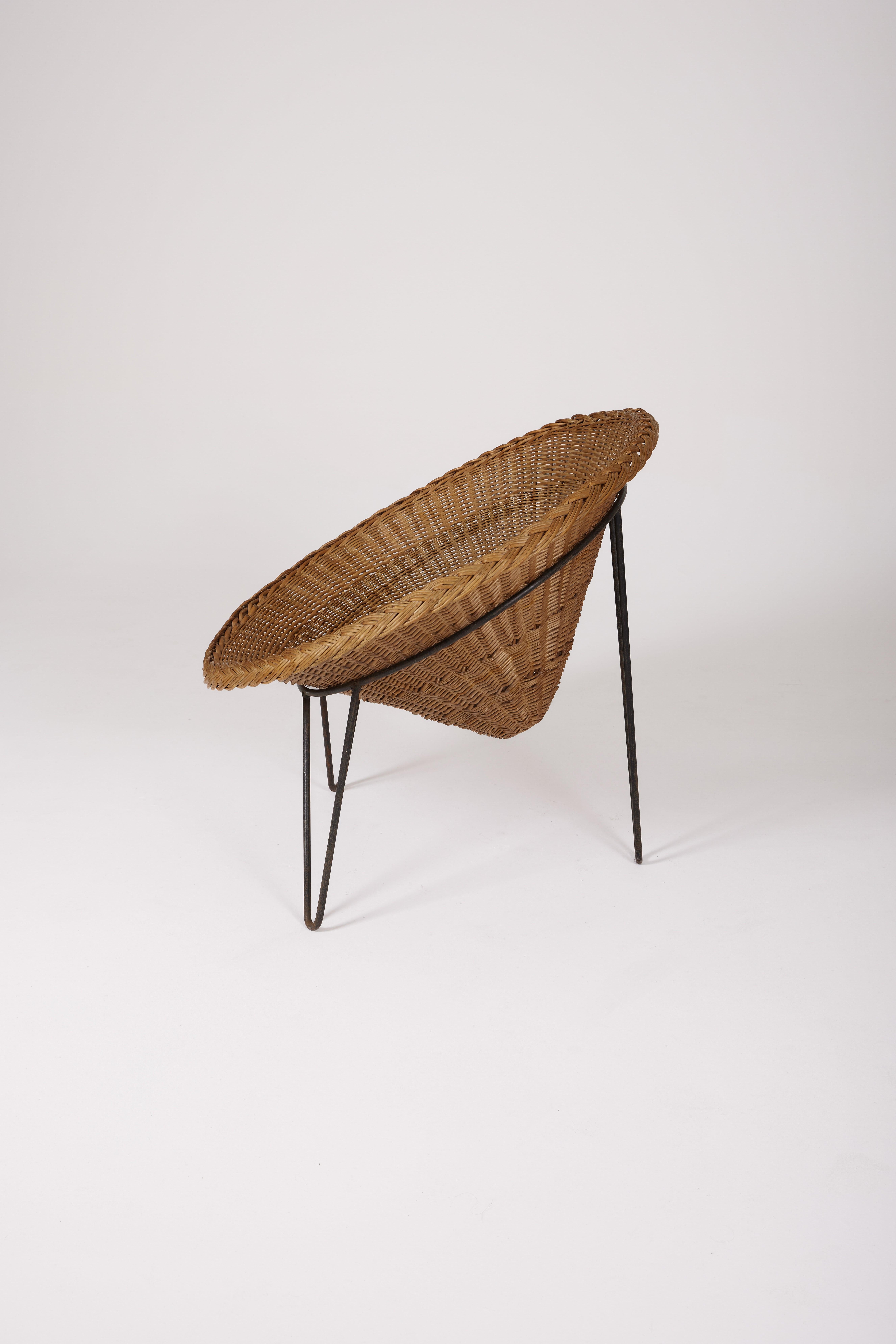 Wicker Basket Chair, 1970s In Good Condition In PARIS, FR