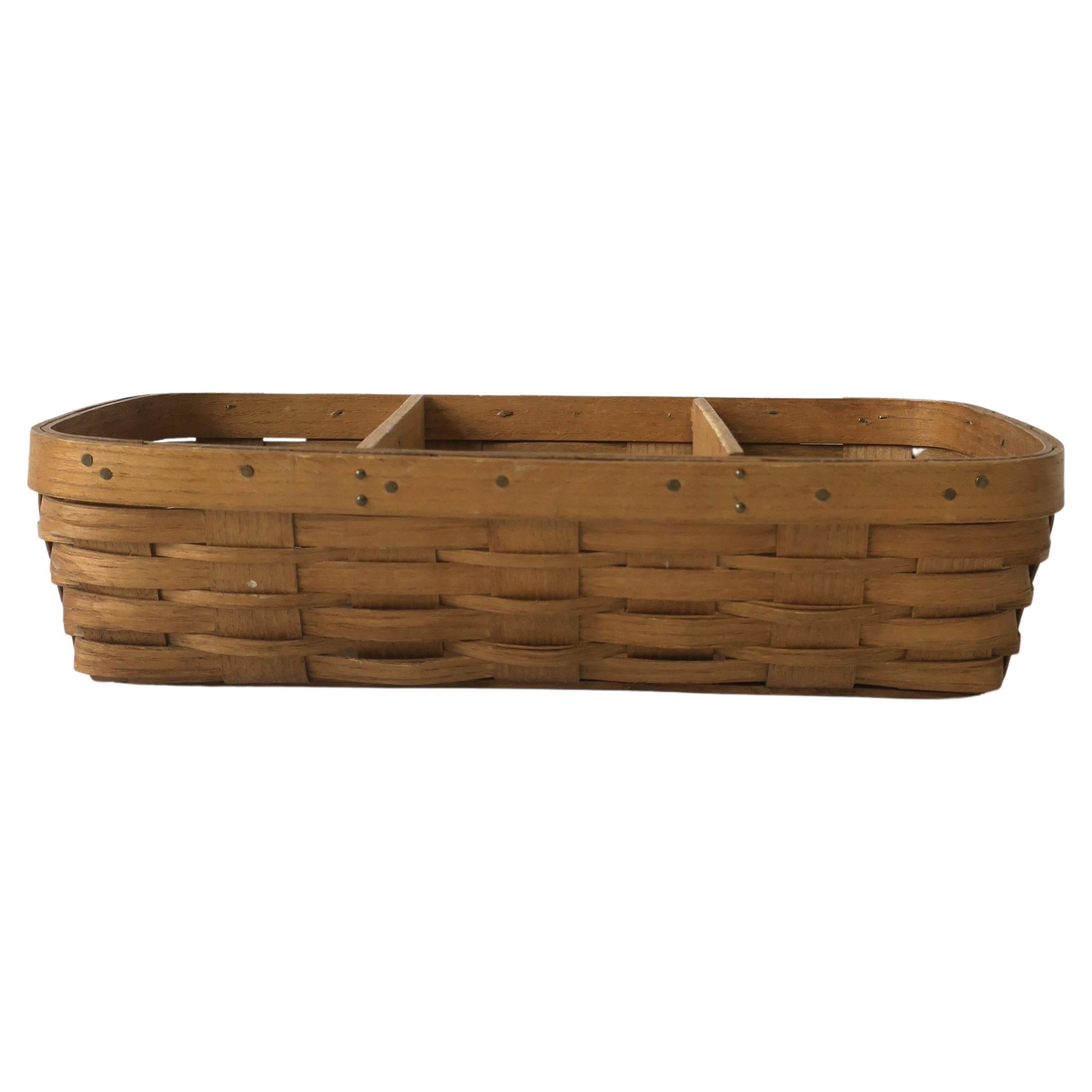 American Classical Wicker Splint Gathering Basket  For Sale