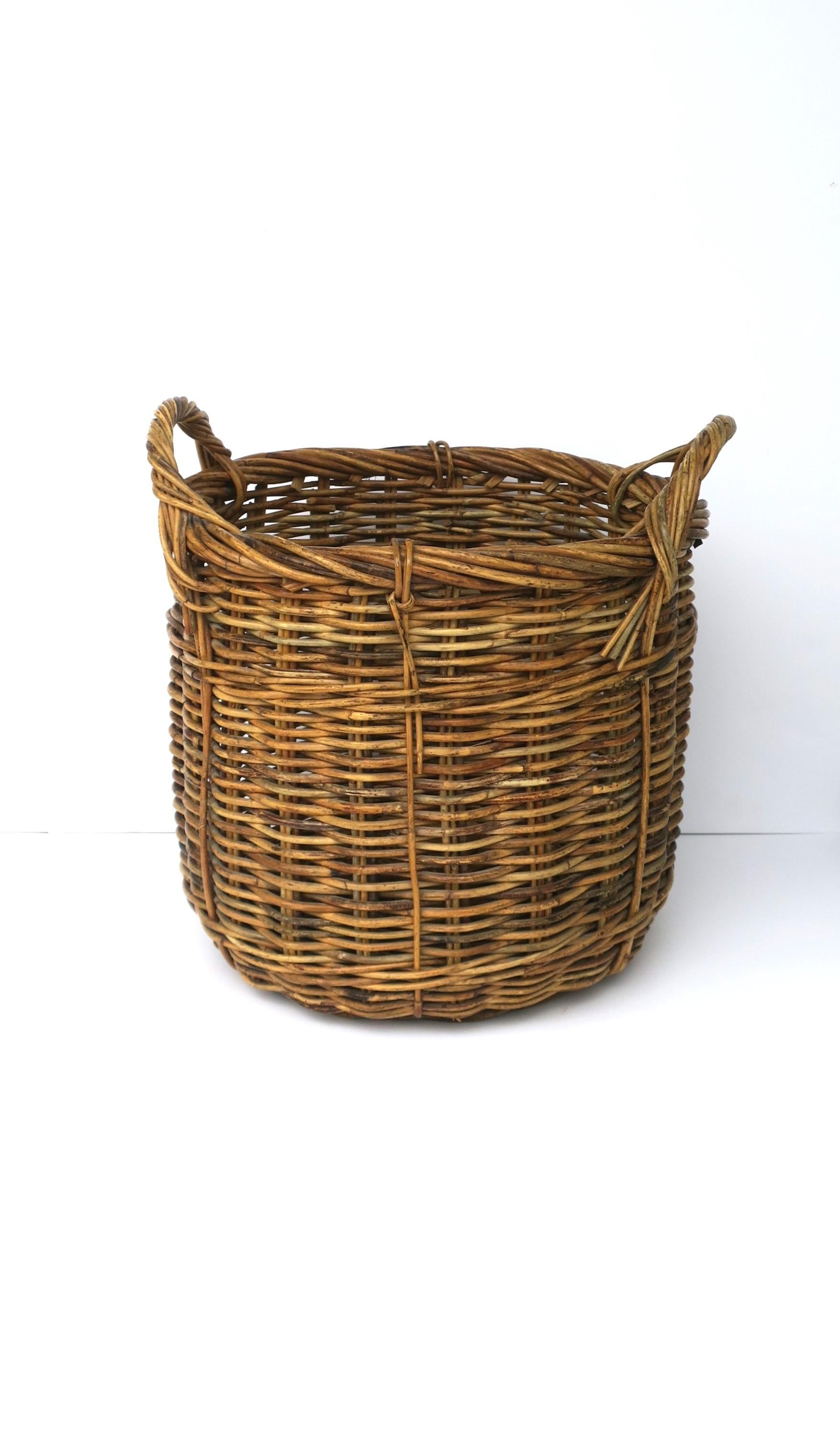 Wicker Basket Plant Potholder Cachepot or Storage For Sale 4