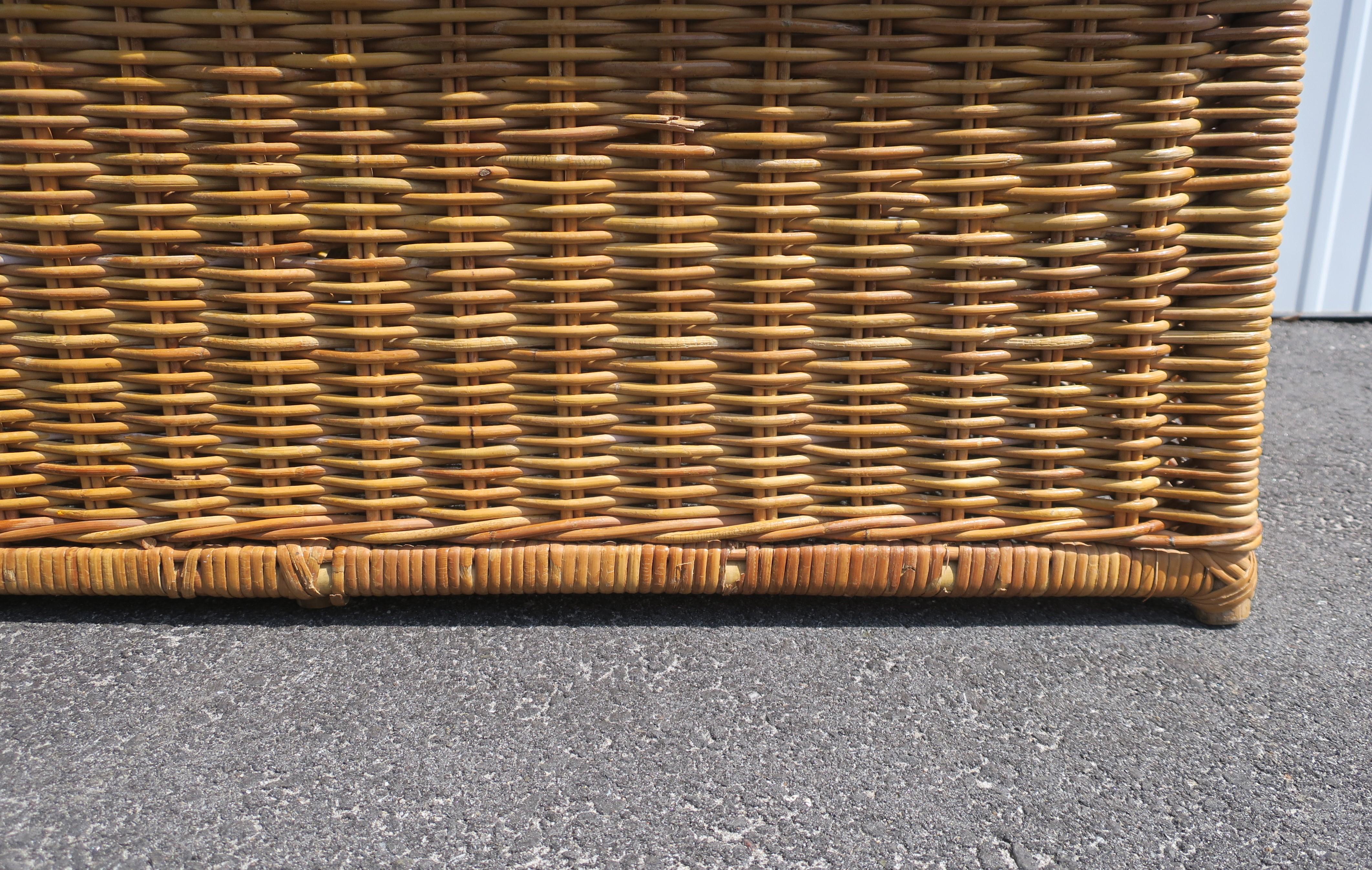 Wicker Bench or Ottoman For Sale 8