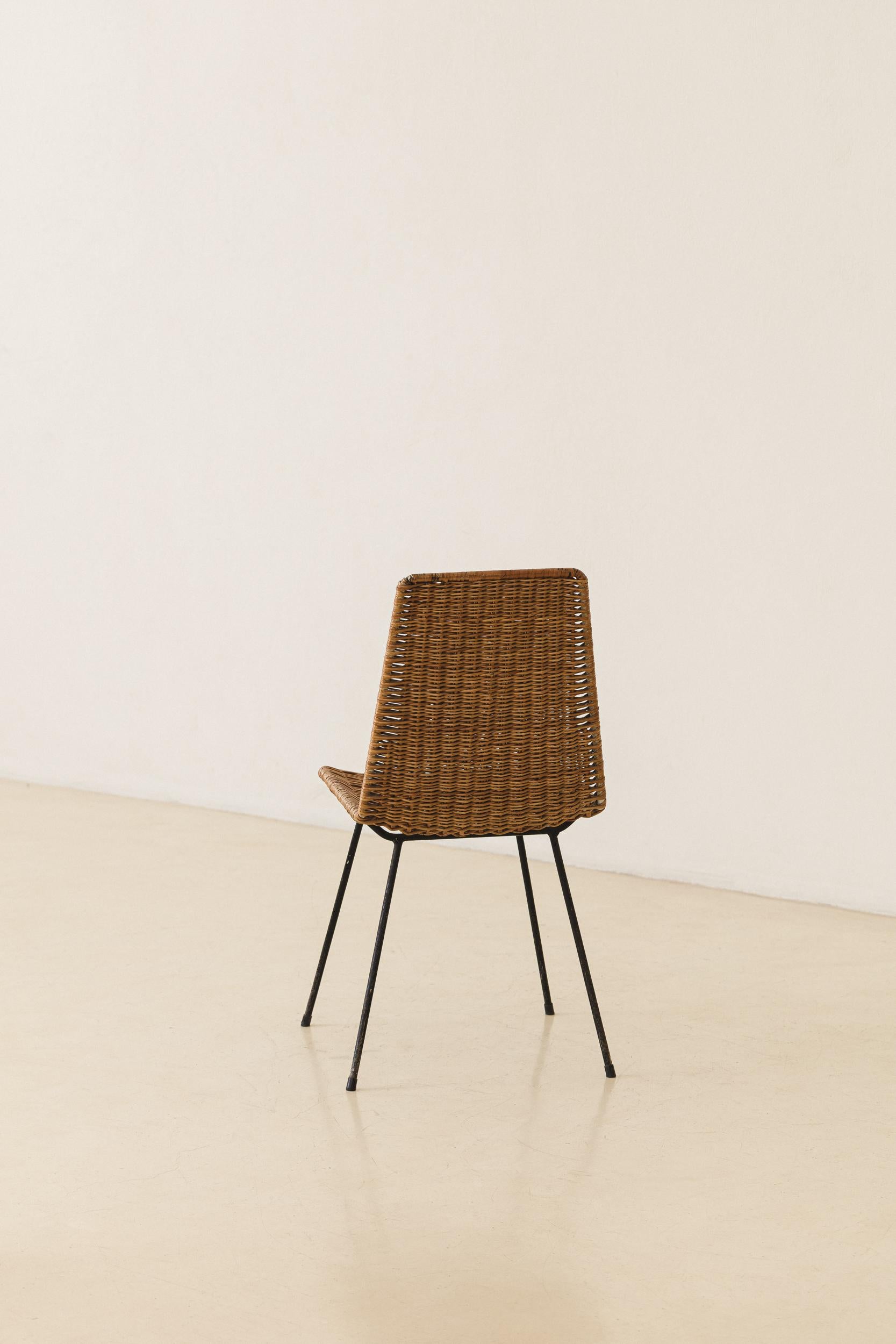 Wicker Chair, 1960s, Brazilian Mid-century Modern In Good Condition For Sale In New York, NY