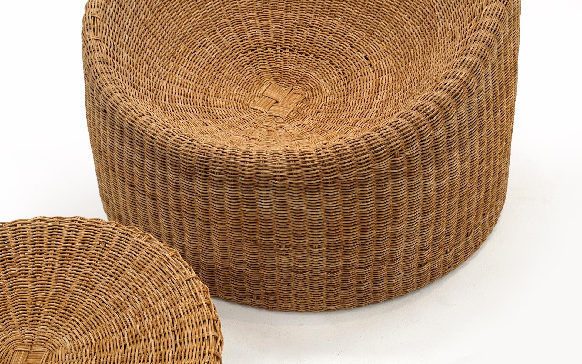 Mid-20th Century Wicker Chair and Ottoman by Eero Aarnio, Finland, 1960s