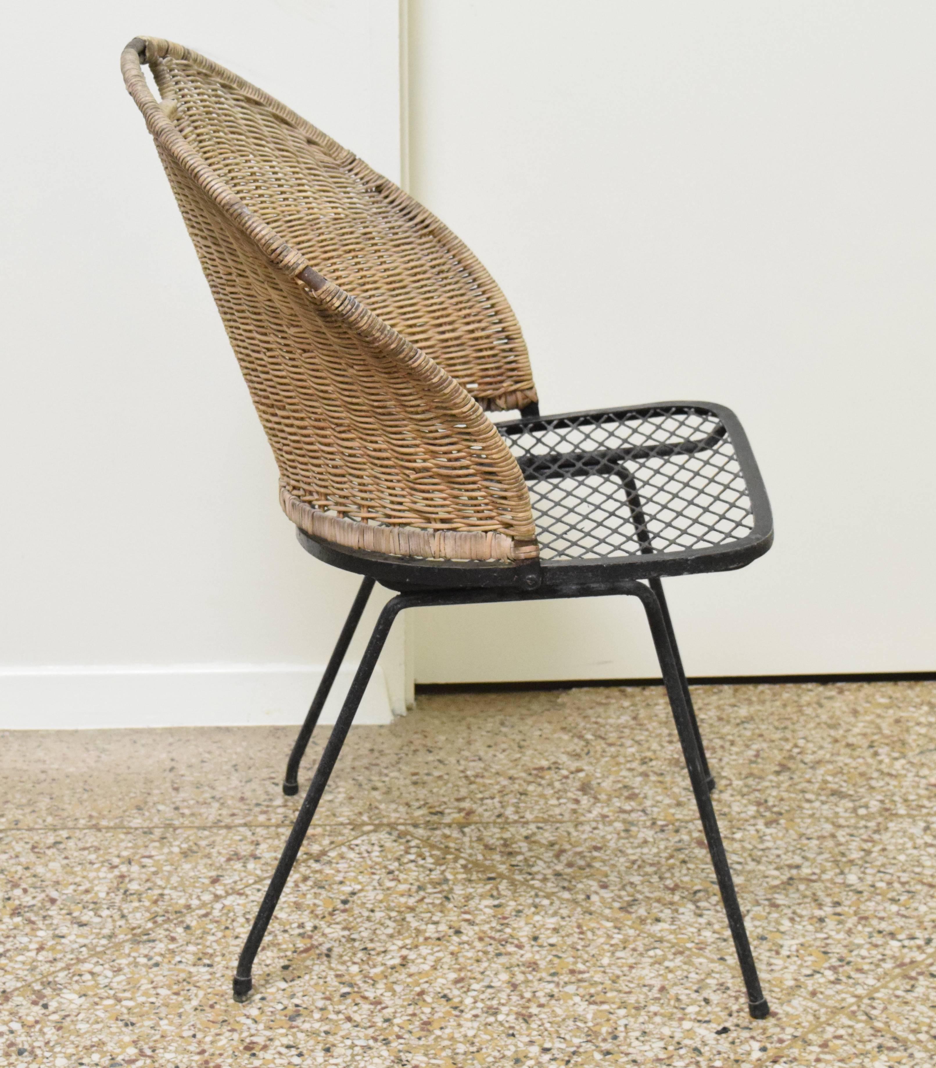 Mid-Century Modern Wicker Chair by Maurizio Tempestini for Salterini For Sale