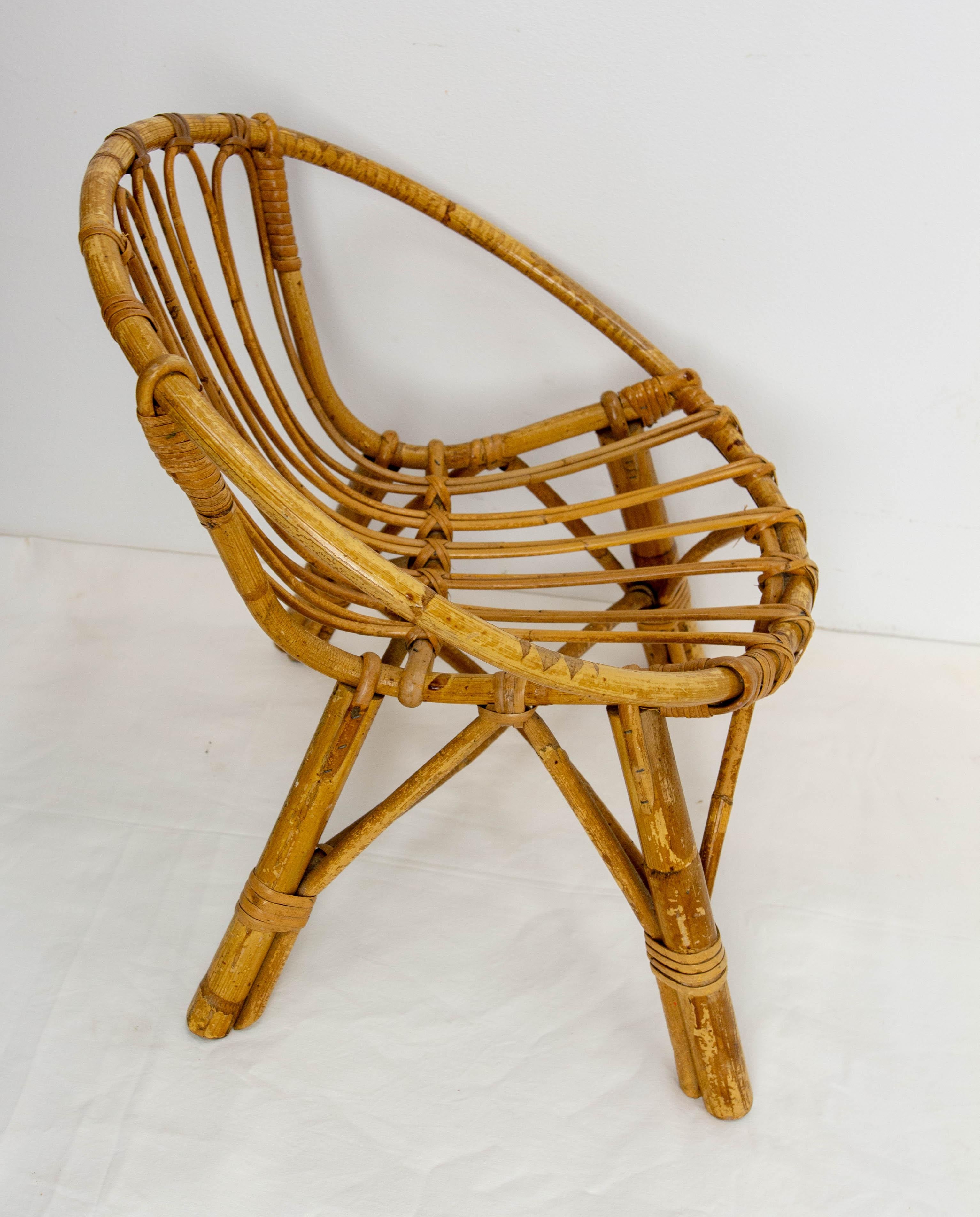 Mid-20th Century Wicker Chair for Child French, circa 1960 For Sale