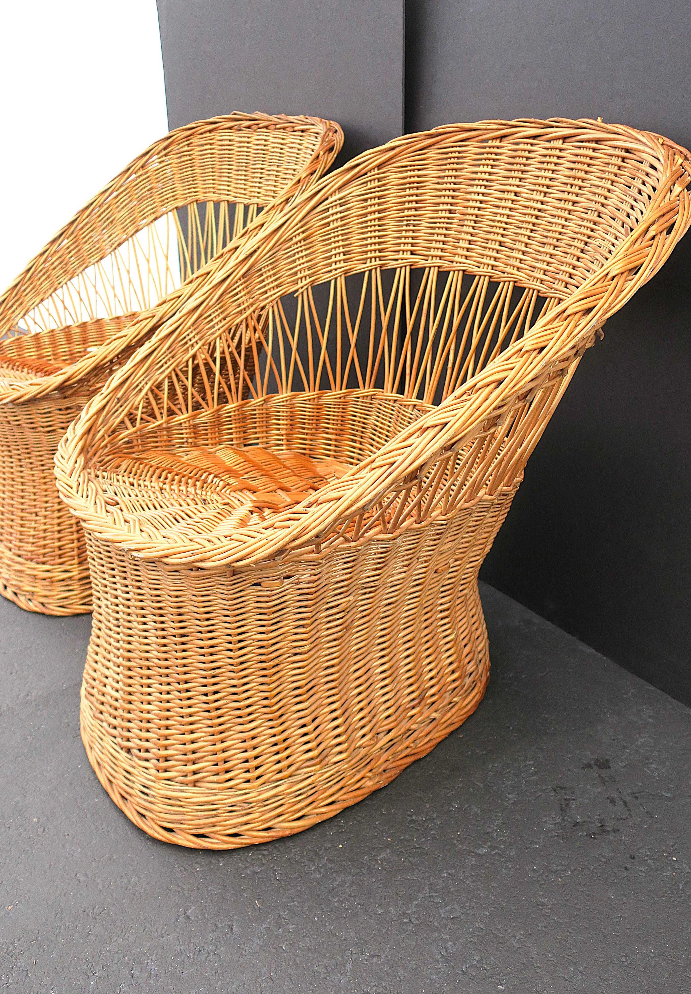 Wicker Chairs, Pair In Good Condition In New York, NY