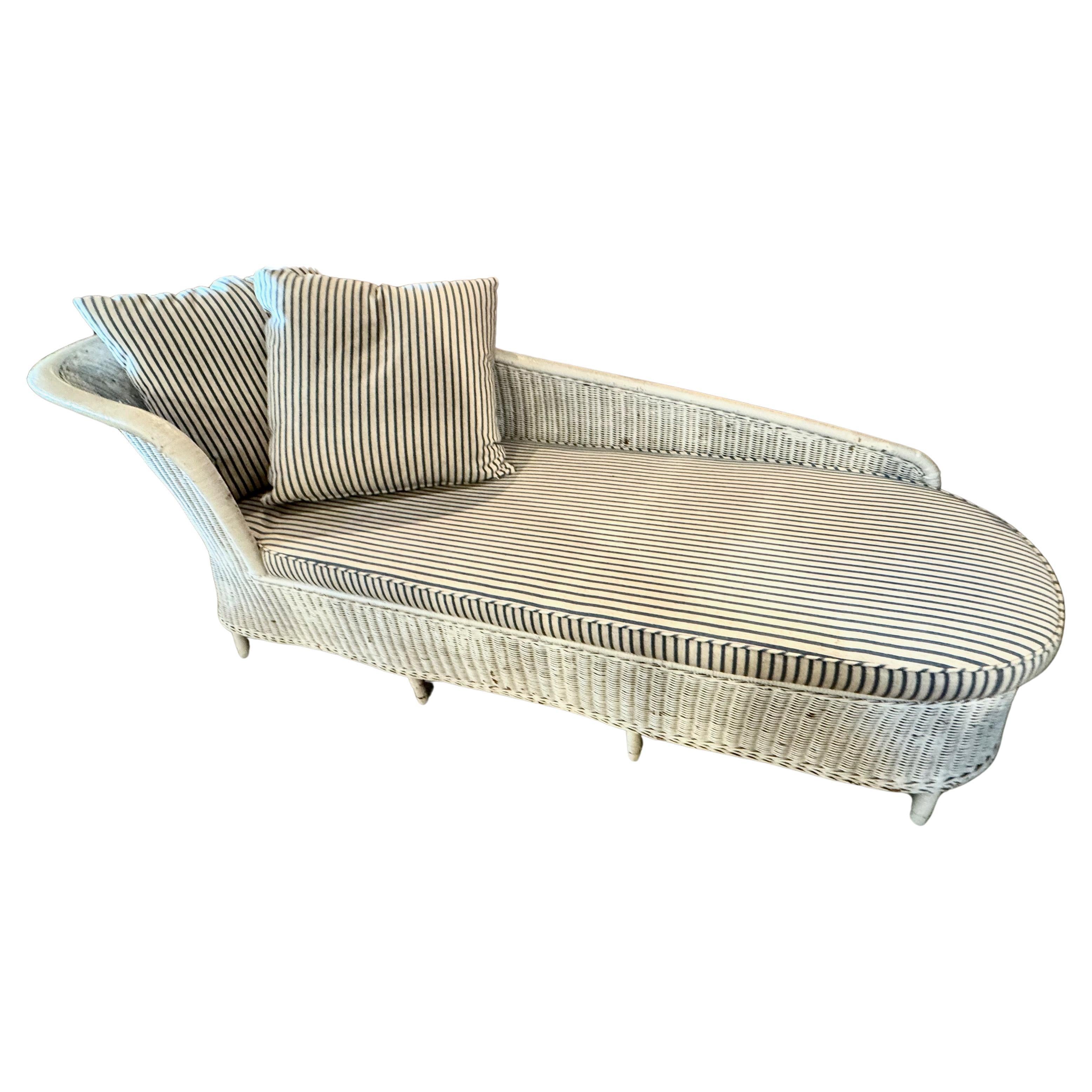 Chaise Longue/letto da giorno in vimini, 1925 ca. - 1935 ca. In condizioni buone in vendita a Pasadena, CA