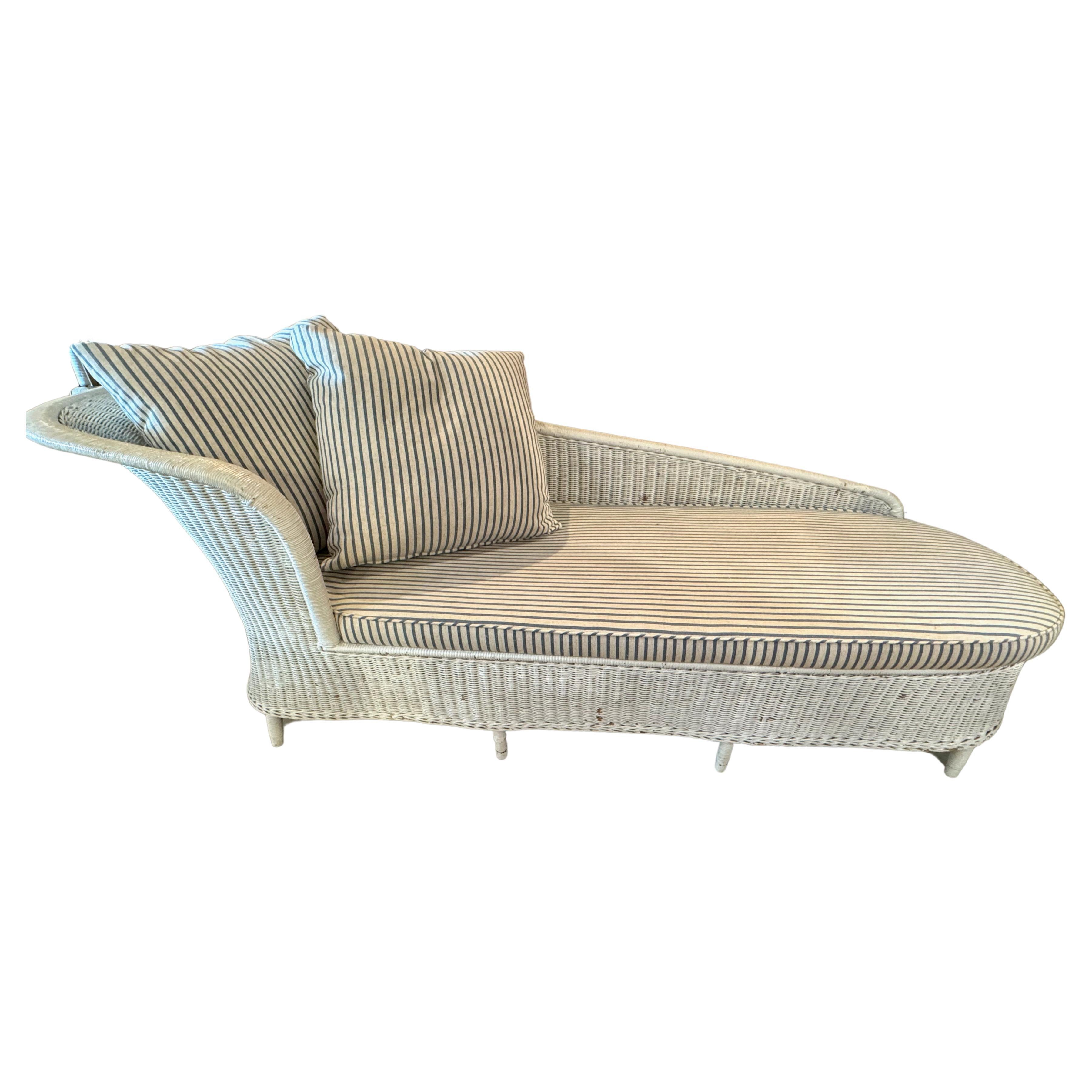  Wicker Chaise Longue, c. 1925 - 1935