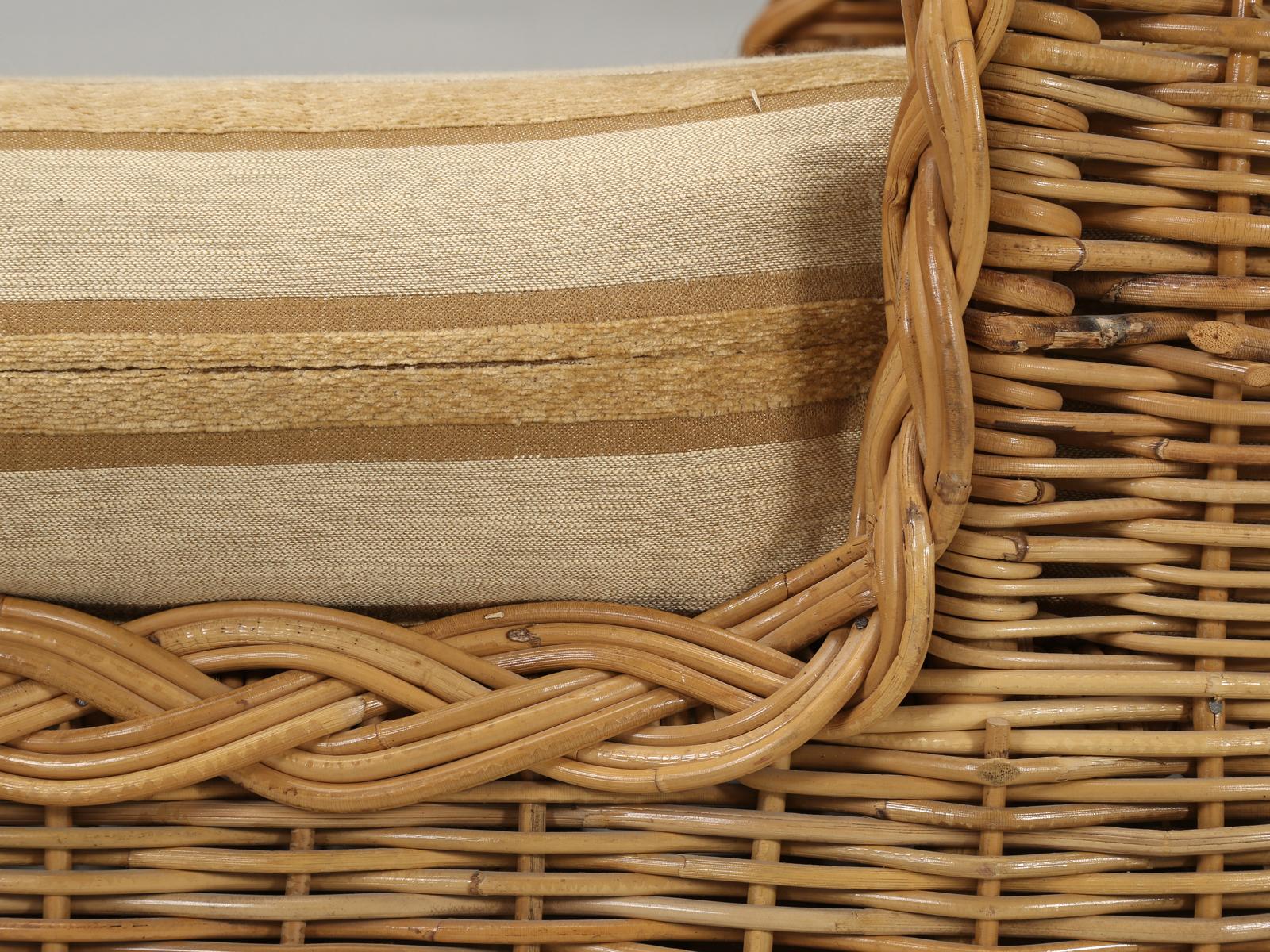 Wicker Chaise Lounge of Exceptional Width 6