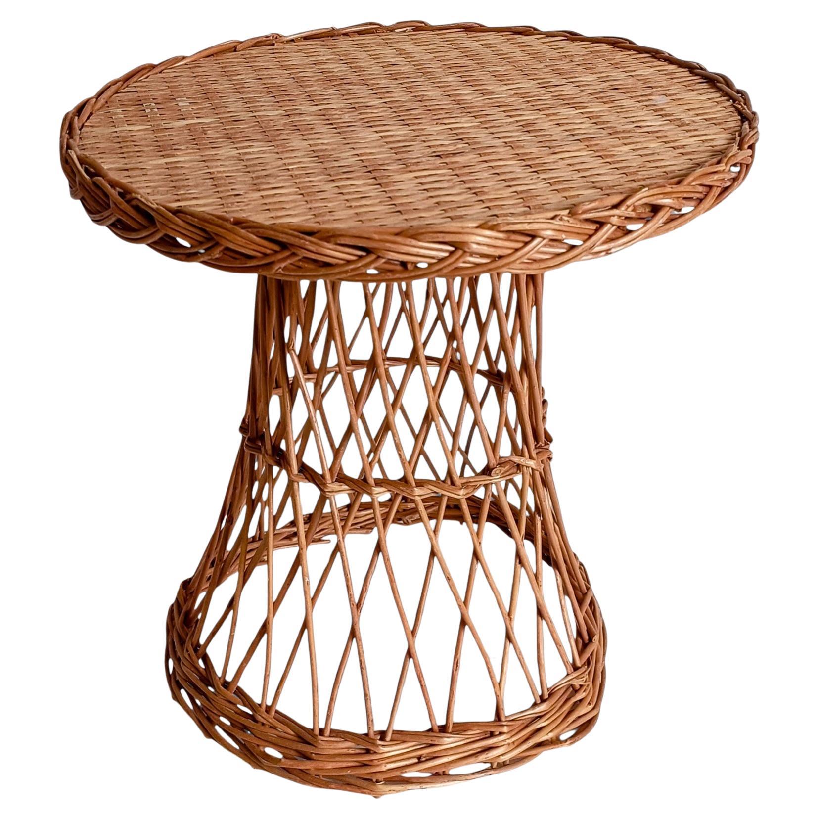 Wicker Coastal Style Side Table, Handmade in Spain ci. 1960s For Sale
