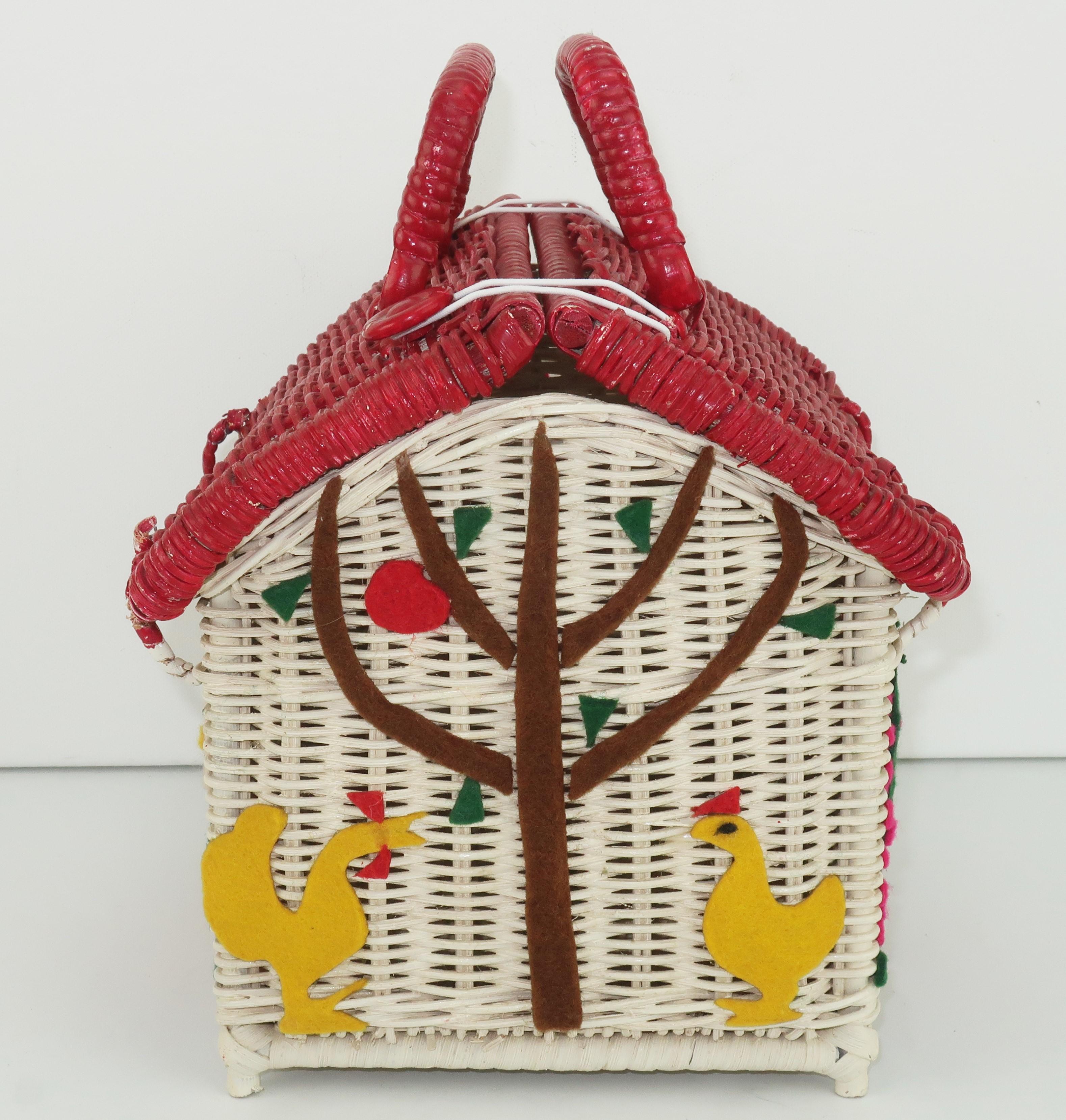 Wicker Cottage House Novelty Basket Handbag, 1950's In Fair Condition In Atlanta, GA