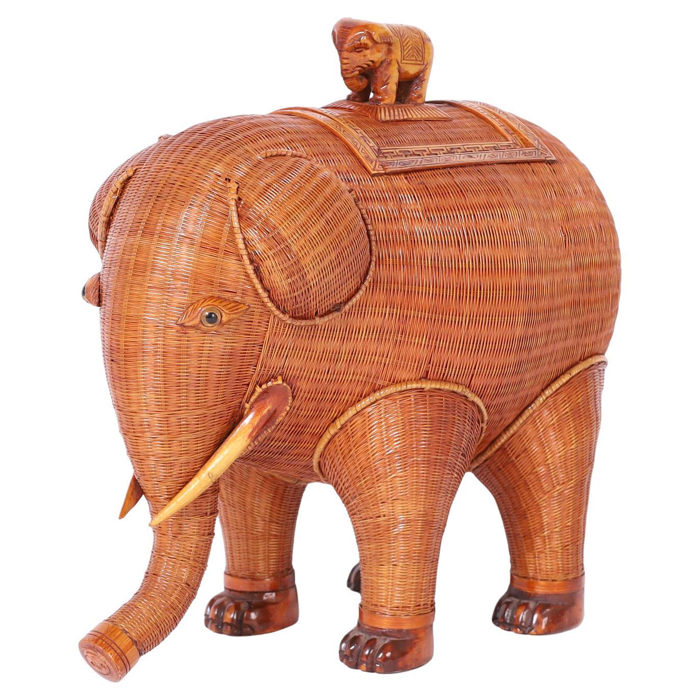 Boîte d'éléphant en osier en vente