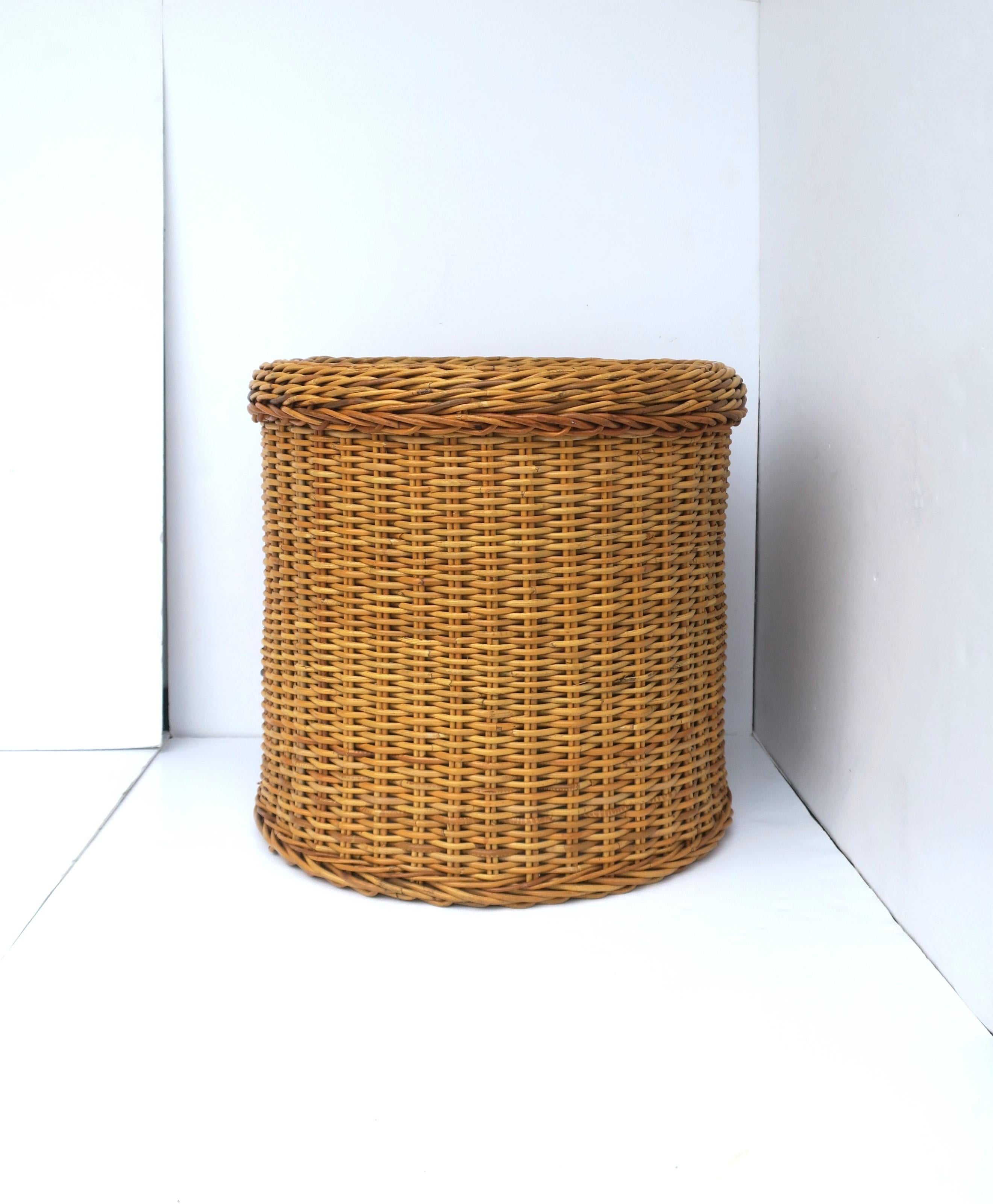 Wicker and Glass Side or End Table in the Style of McGuire For Sale 4