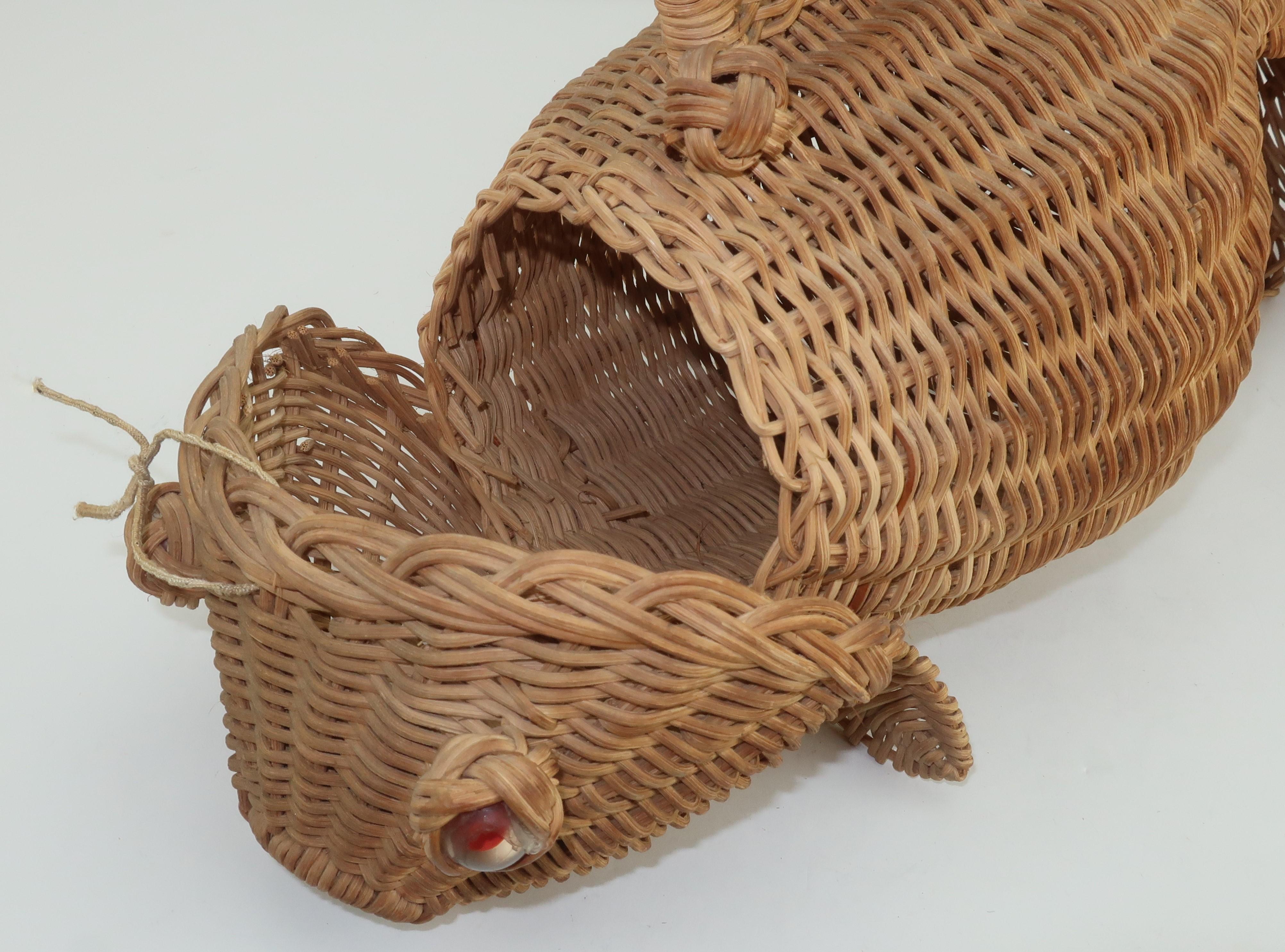 Wicker Goldfish Fish Basket Novelty Handbag, 1950's 5