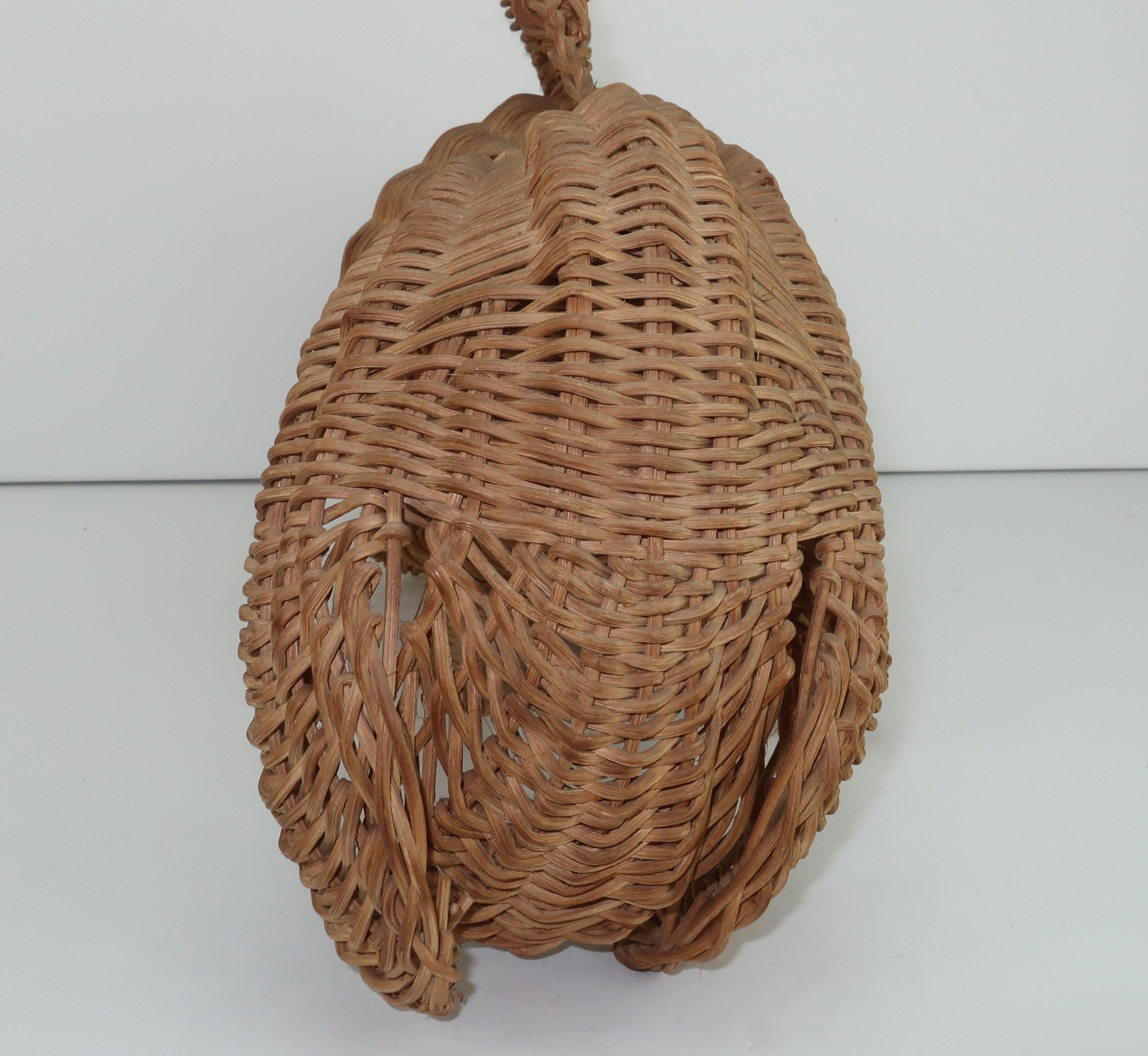 Wicker Goldfish Fish Basket Novelty Handbag, 1950's 1