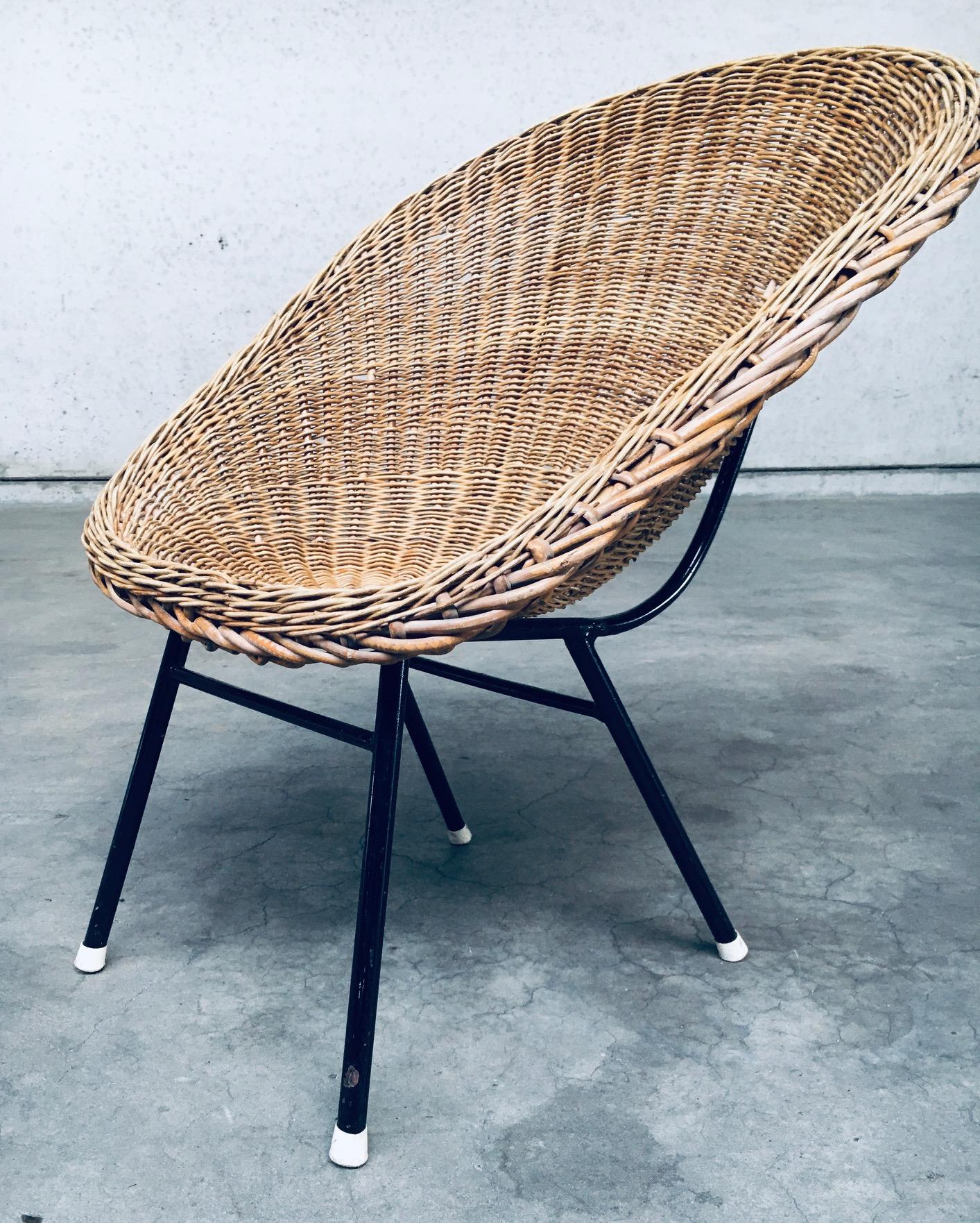 Wicker Lounge Chair im Stil von Dirk Van Sliedregt für Rohé Noordwolde im Angebot 6