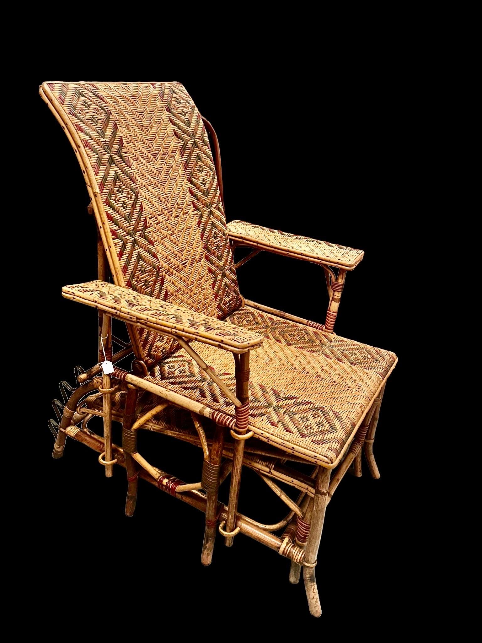Early 20th Century Wicker Lounge Chair with Ottoman, 1920s, Spain