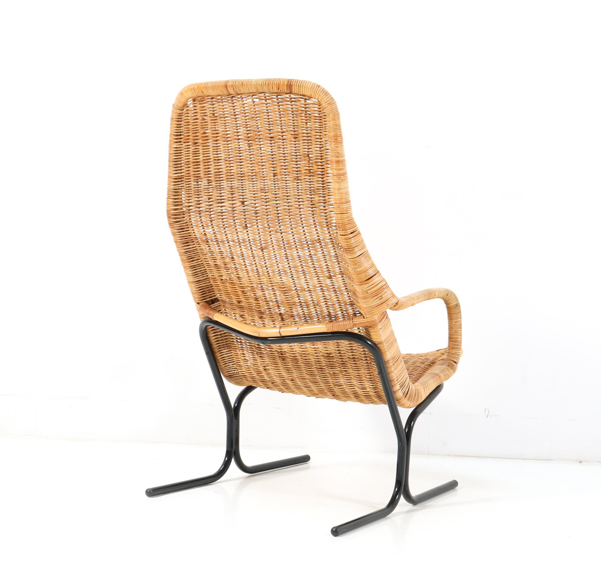 Mid-20th Century Wicker Mid-Century Modern 514 Lounge Chair by Dirk van Sliedrecht, 1961 For Sale