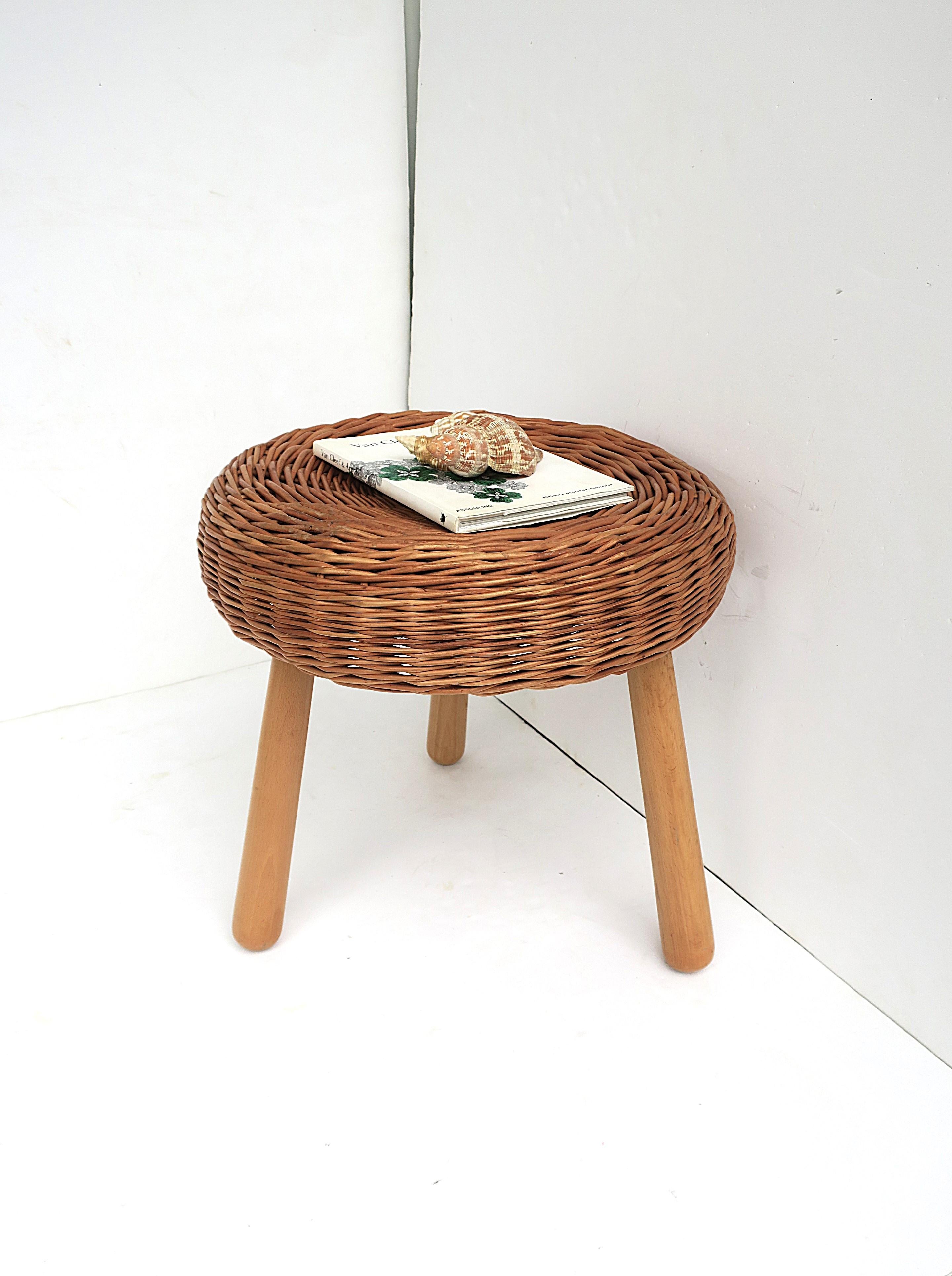 Wicker Midcentury Modern Stool Europe Yugoslavia 4