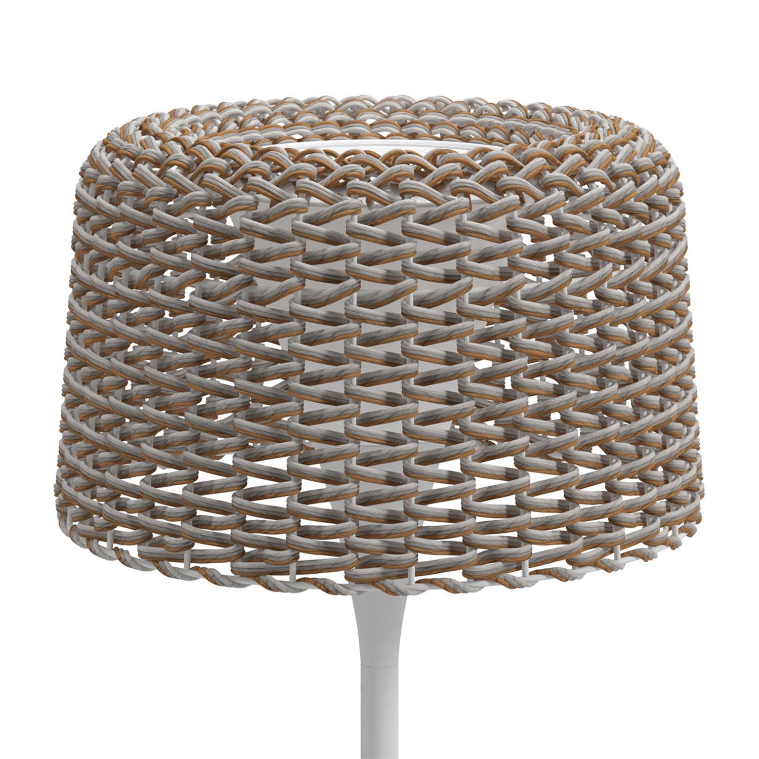 Table lamp Wicker outdoor White with wicker outdoor woven
lampshade in brown finish, with aluminium anthracite powder-coated
structure and teak trim on base edge. With solar and mains power 
rechargable LED light unit. Adaptor Output 4.2V. 65ft