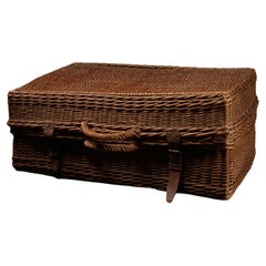 Picnic Hamper aus Korbweide mit Keramiktellern und Tassen von Choisy-Le Roi