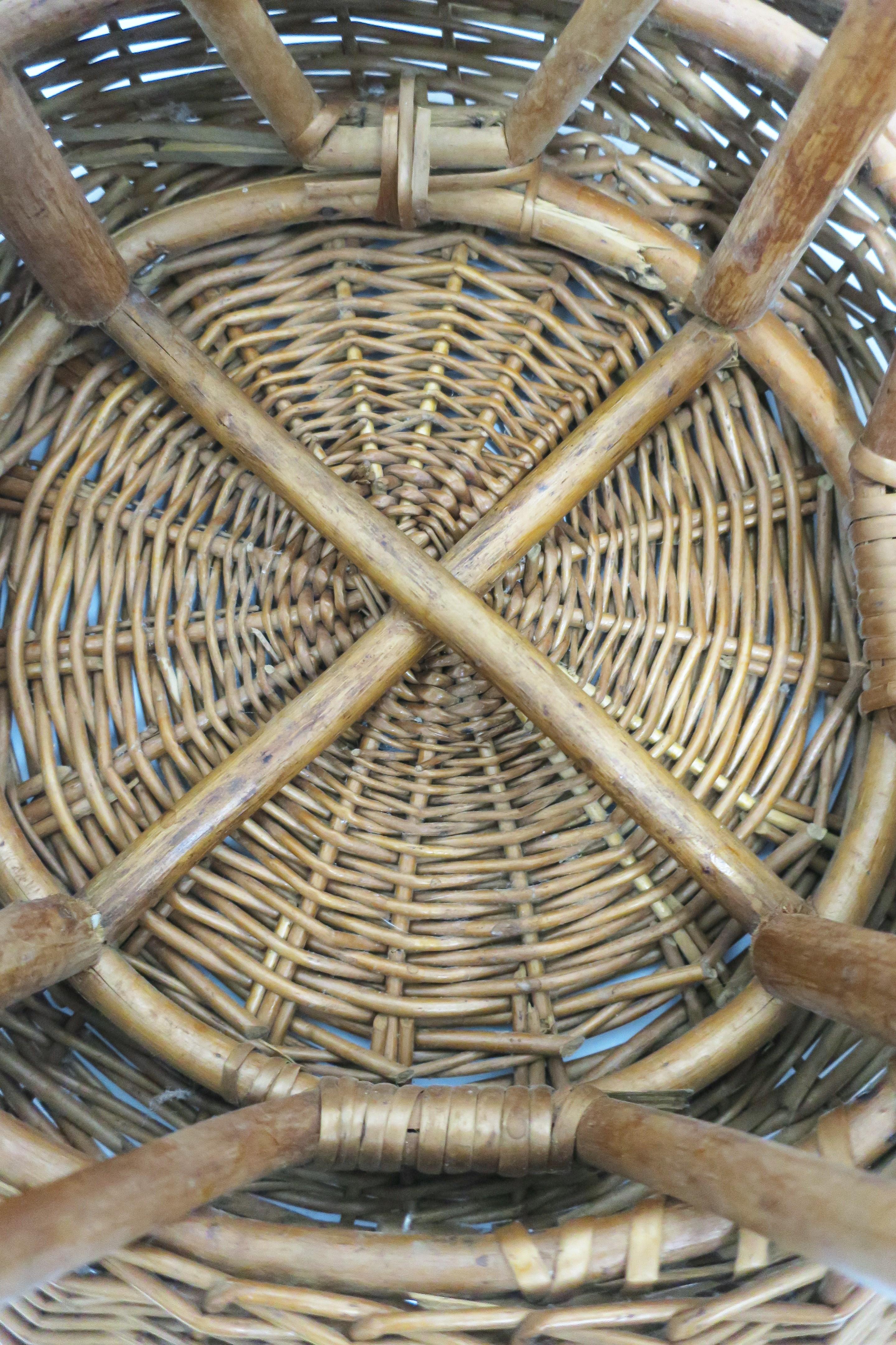 Wicker Rattan and Wood Stool 3