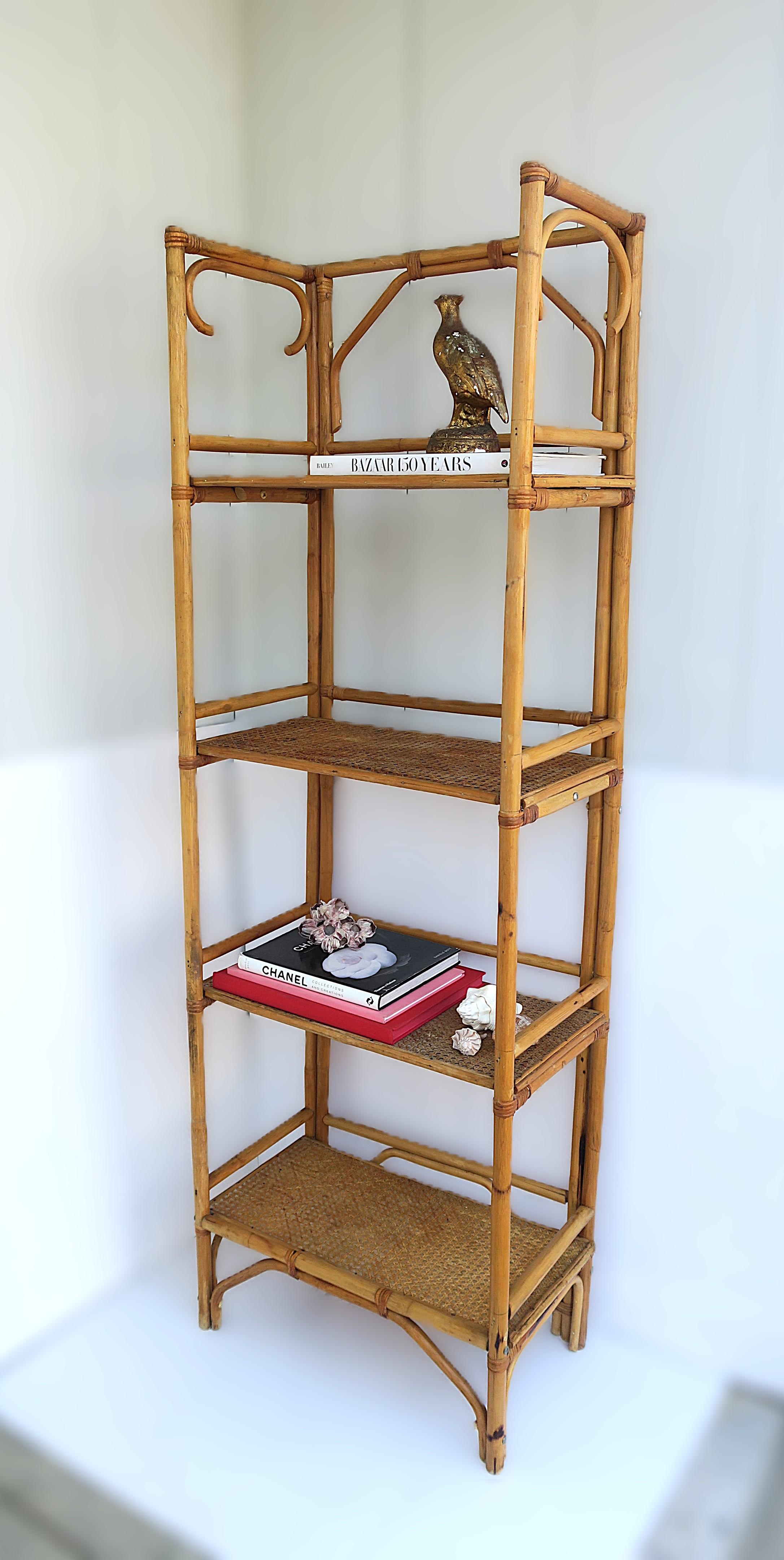 Vimini Libreria Étagère in vimini e canna di rattan in vendita