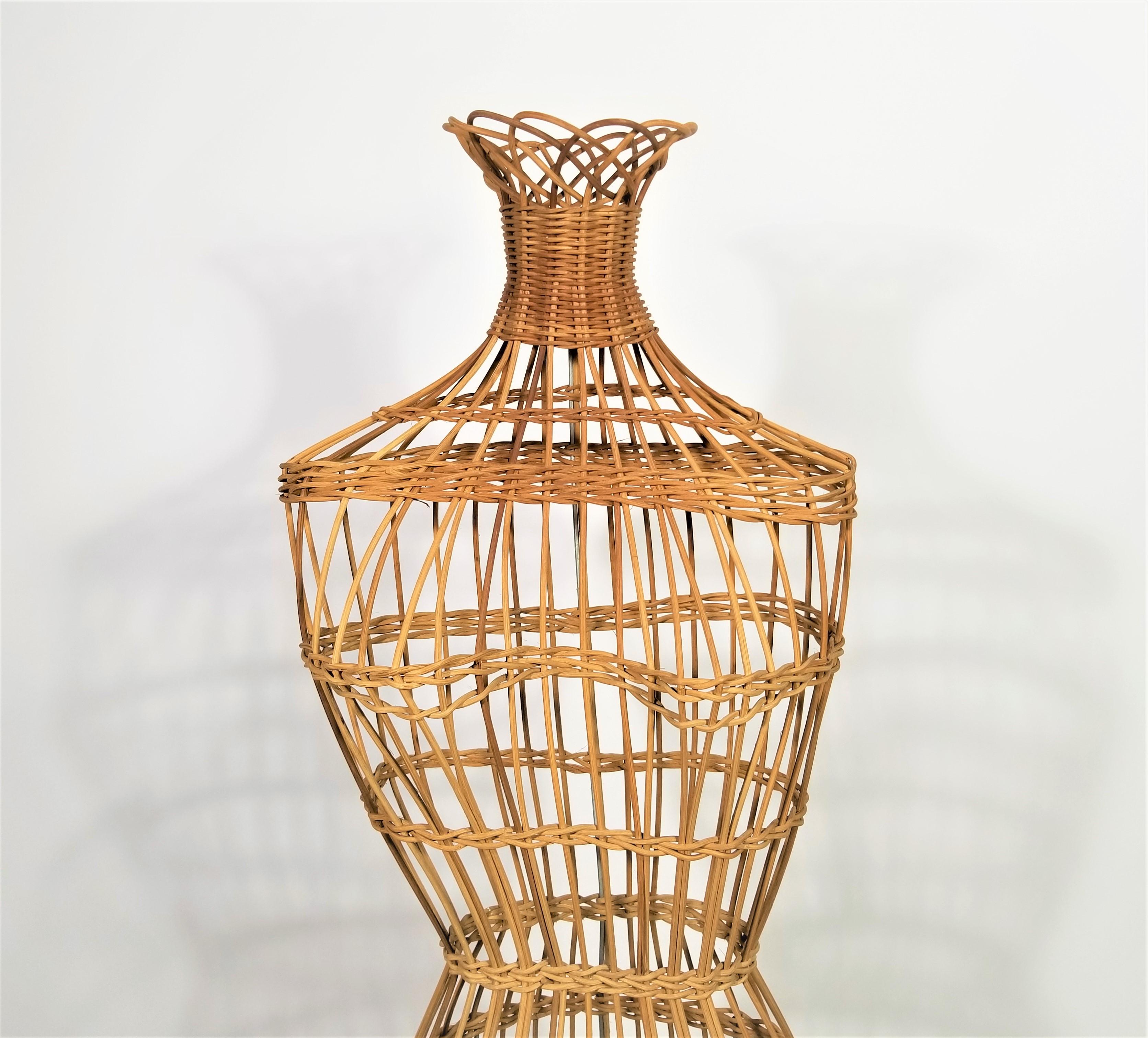 Wicker Rattan Figurative Mannequin or Dress Form 1950s 1960s In Good Condition In New York, NY