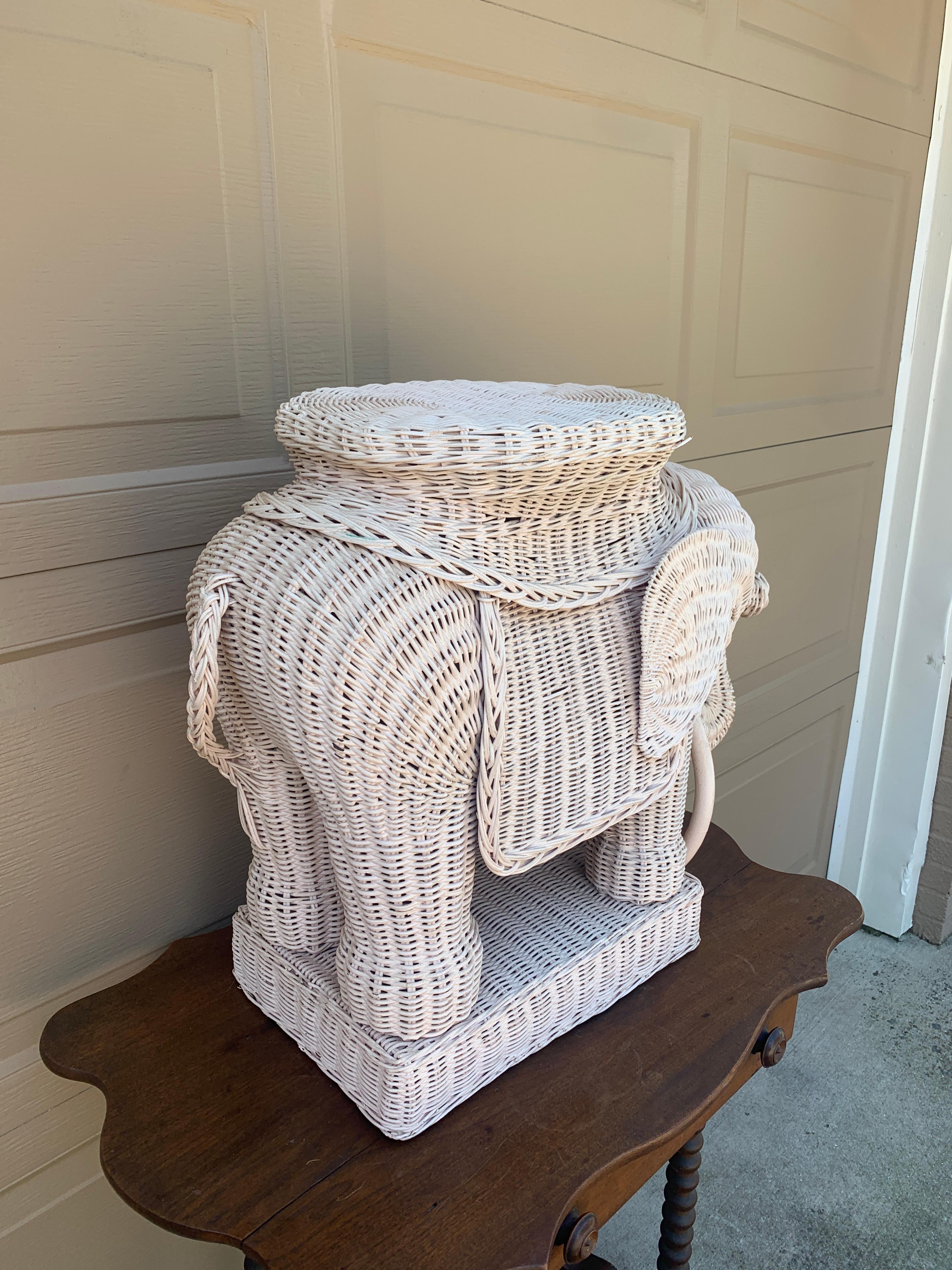 Wicker Rattan White Elephant Garden Stool or Side Table, 1970s 4