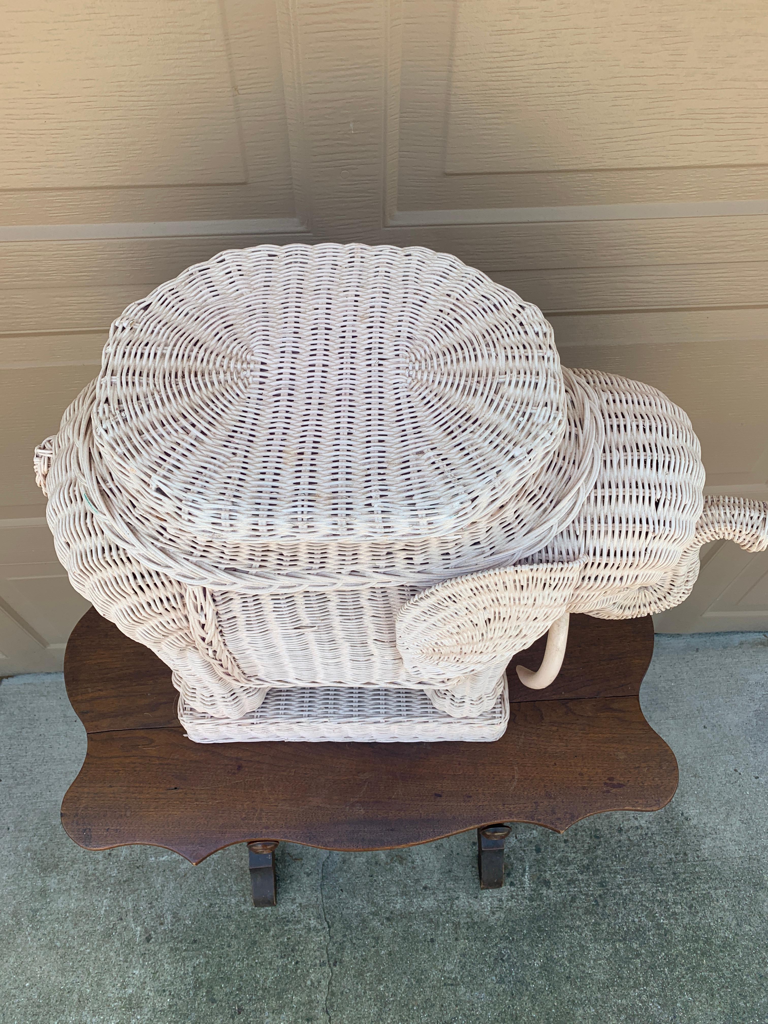 Wicker Rattan White Elephant Garden Stool or Side Table, 1970s 5