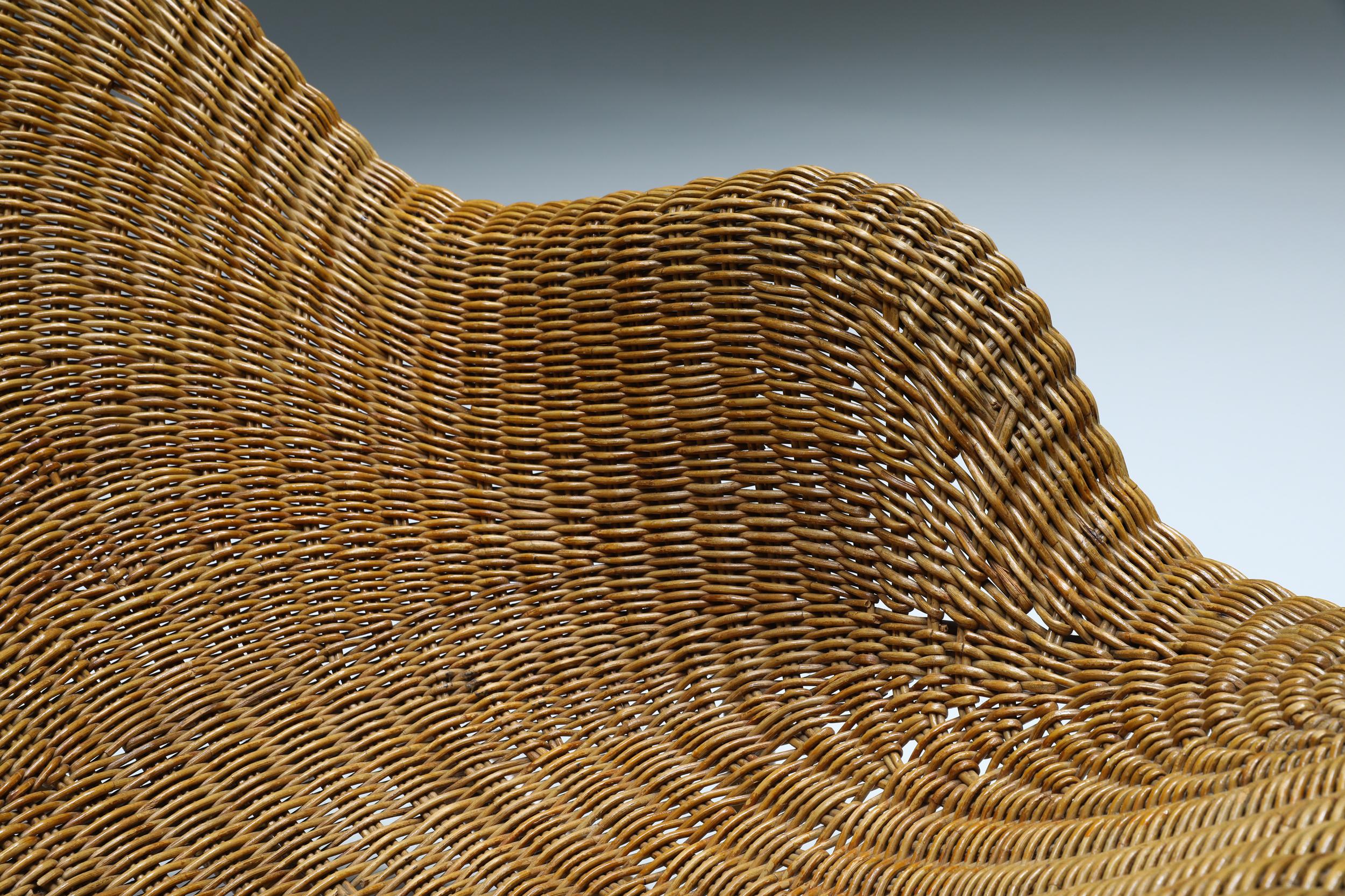 Early 20th Century Wicker Rocking Chair Art Nouveau, France, Victor Horta, Organic, 1905
