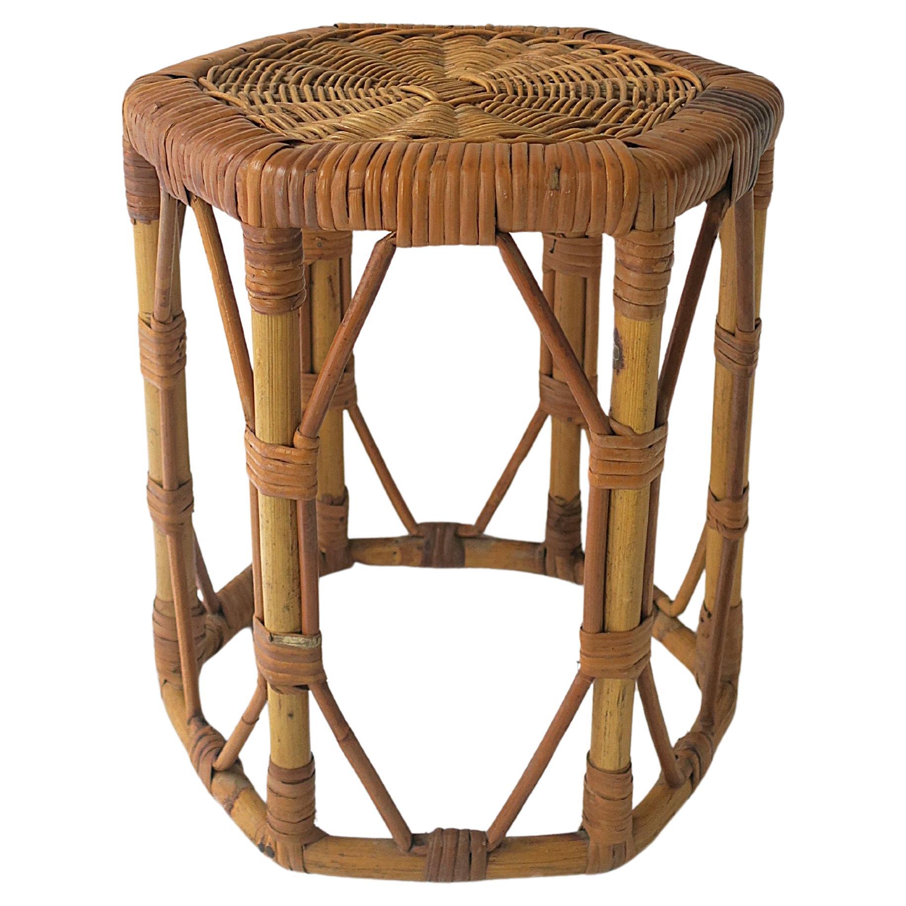 Wicker Side Drinks Table or Stool For Sale