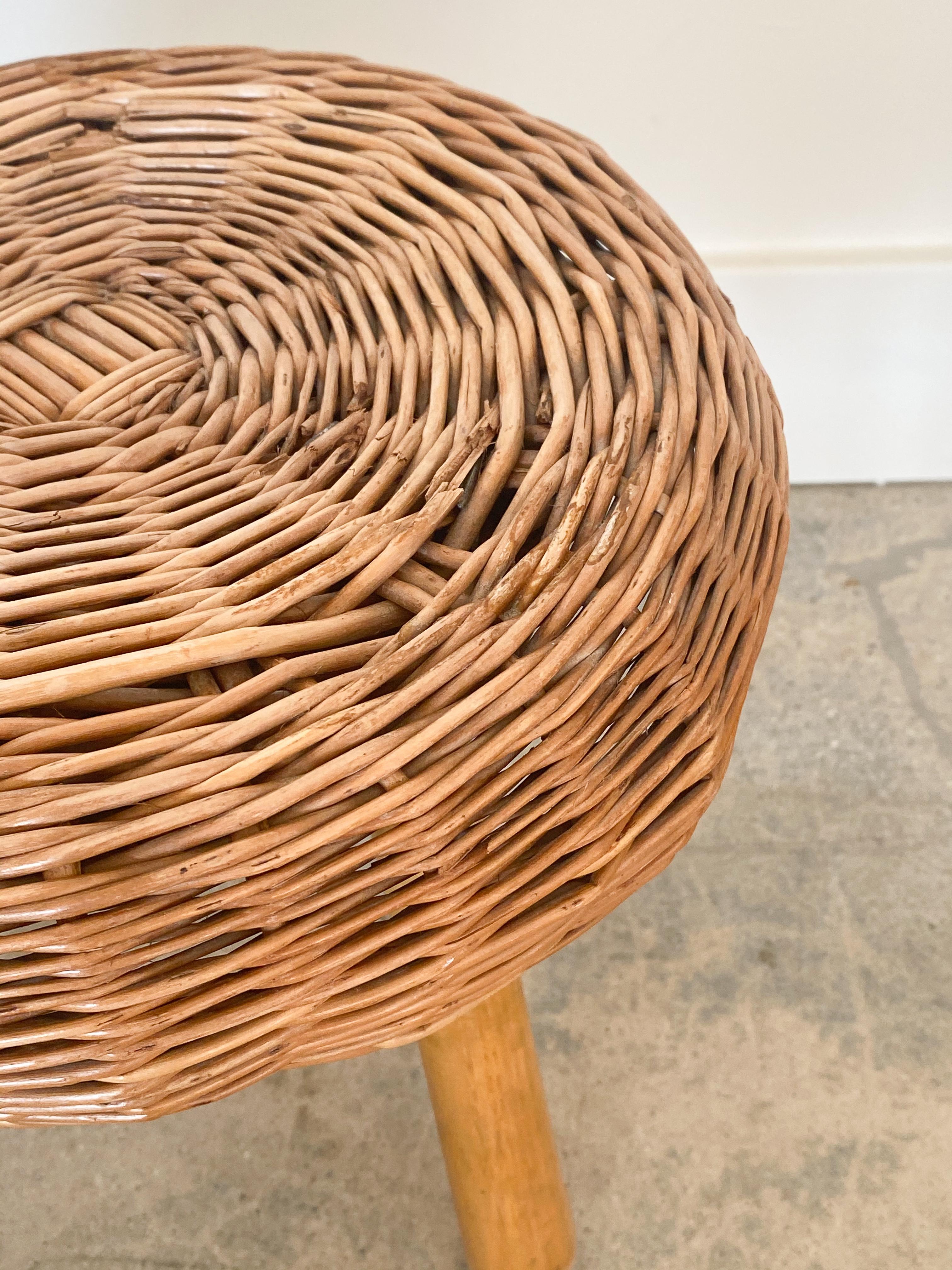 Wicker Stool in the Style of Tony Paul In Good Condition In Los Angeles, CA