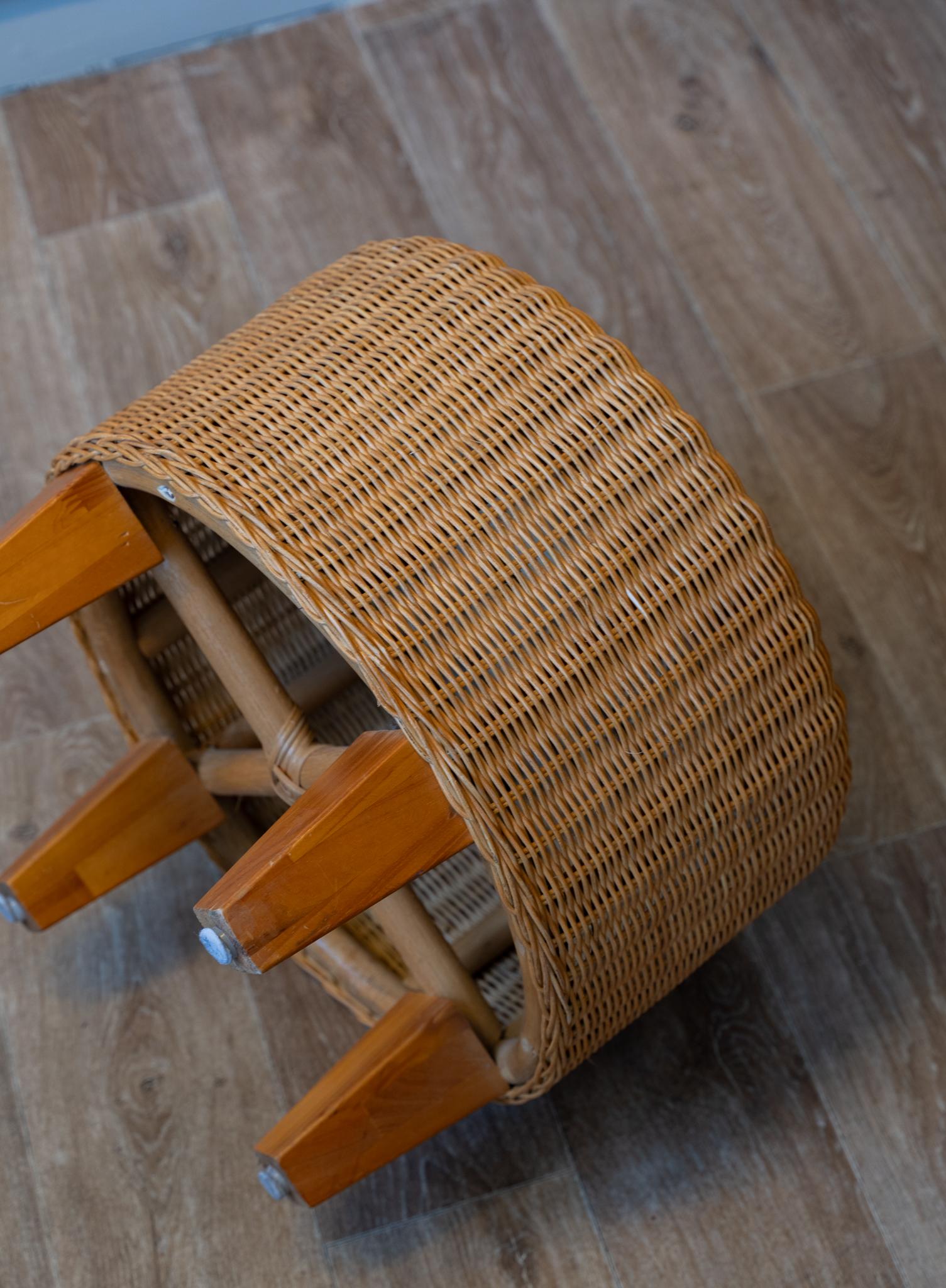 Late 20th Century Wicker stool, vintage Ikea, 1990s For Sale