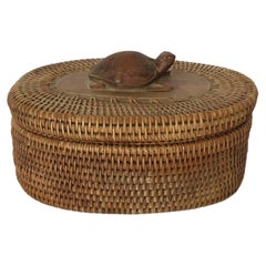 Wicker Storage Box with Wood Turtle Top