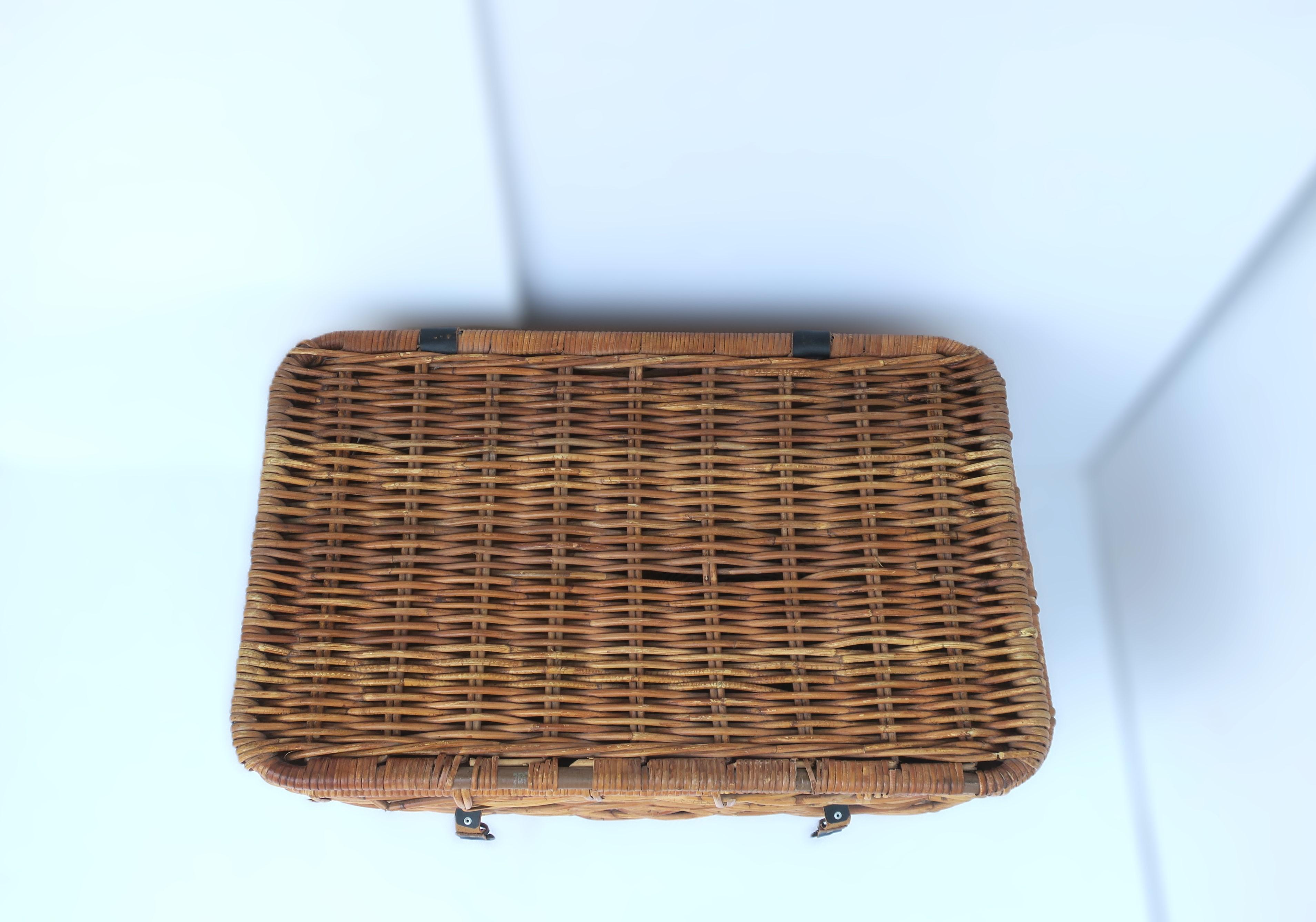 Wicker Basket Storage Trunk 2