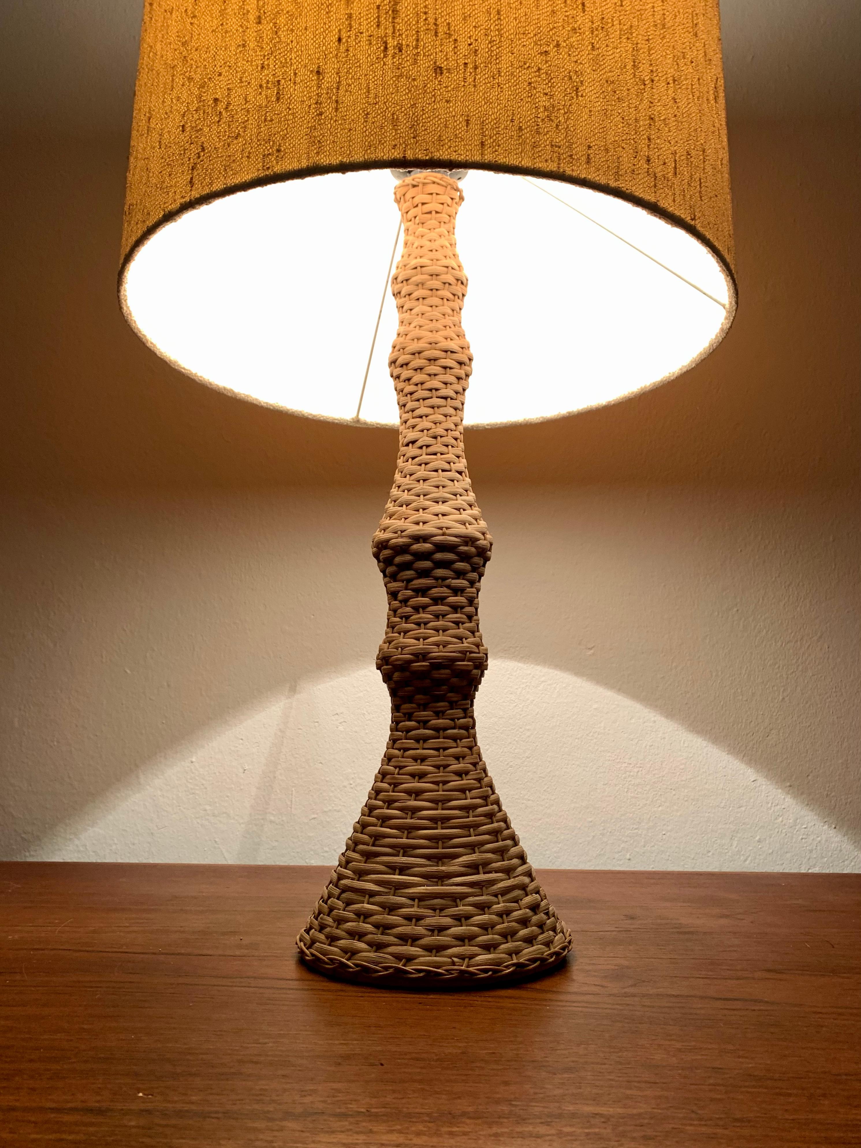 Wicker Table Lamp For Sale 2