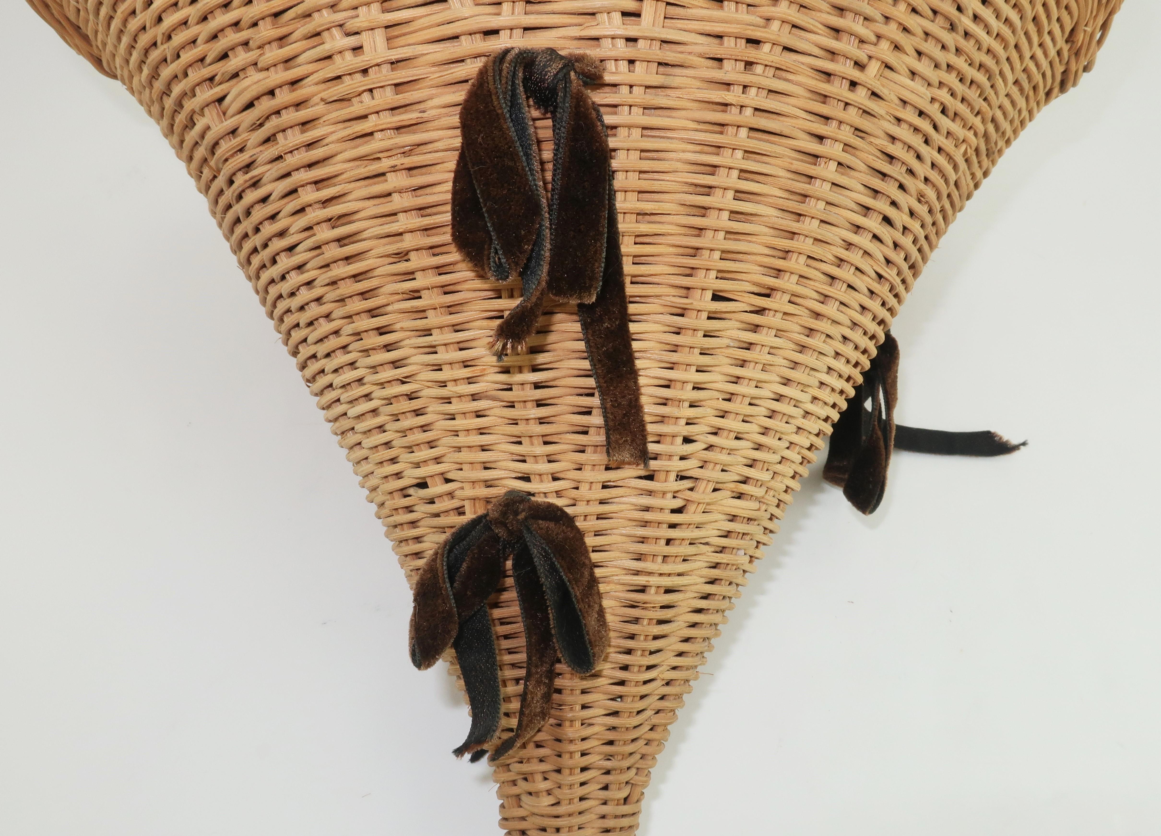 Wicker Umbrella Parasol Basket Novelty Handbag, 1950's 2