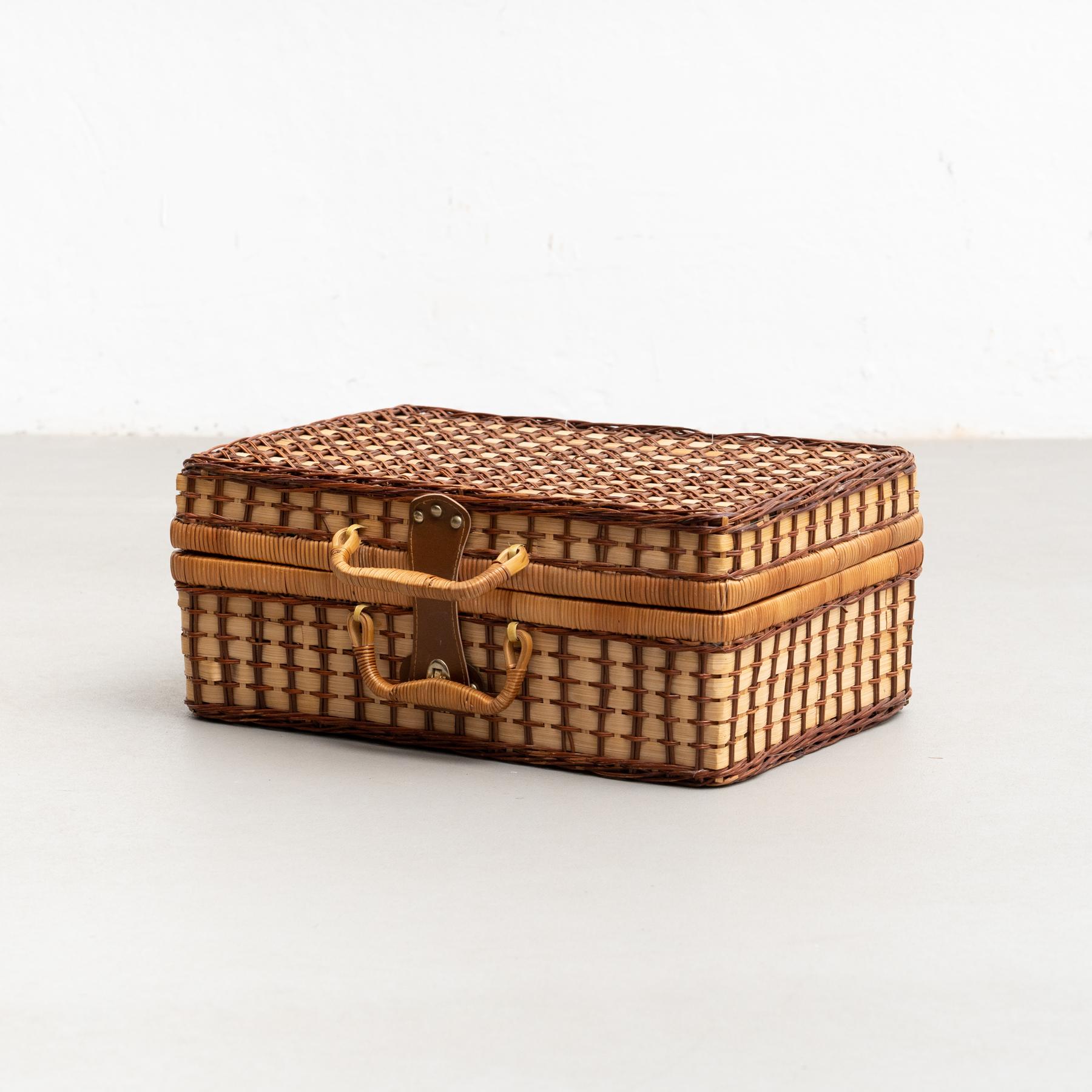 French Wicker Vintage Case, circa 1940 For Sale