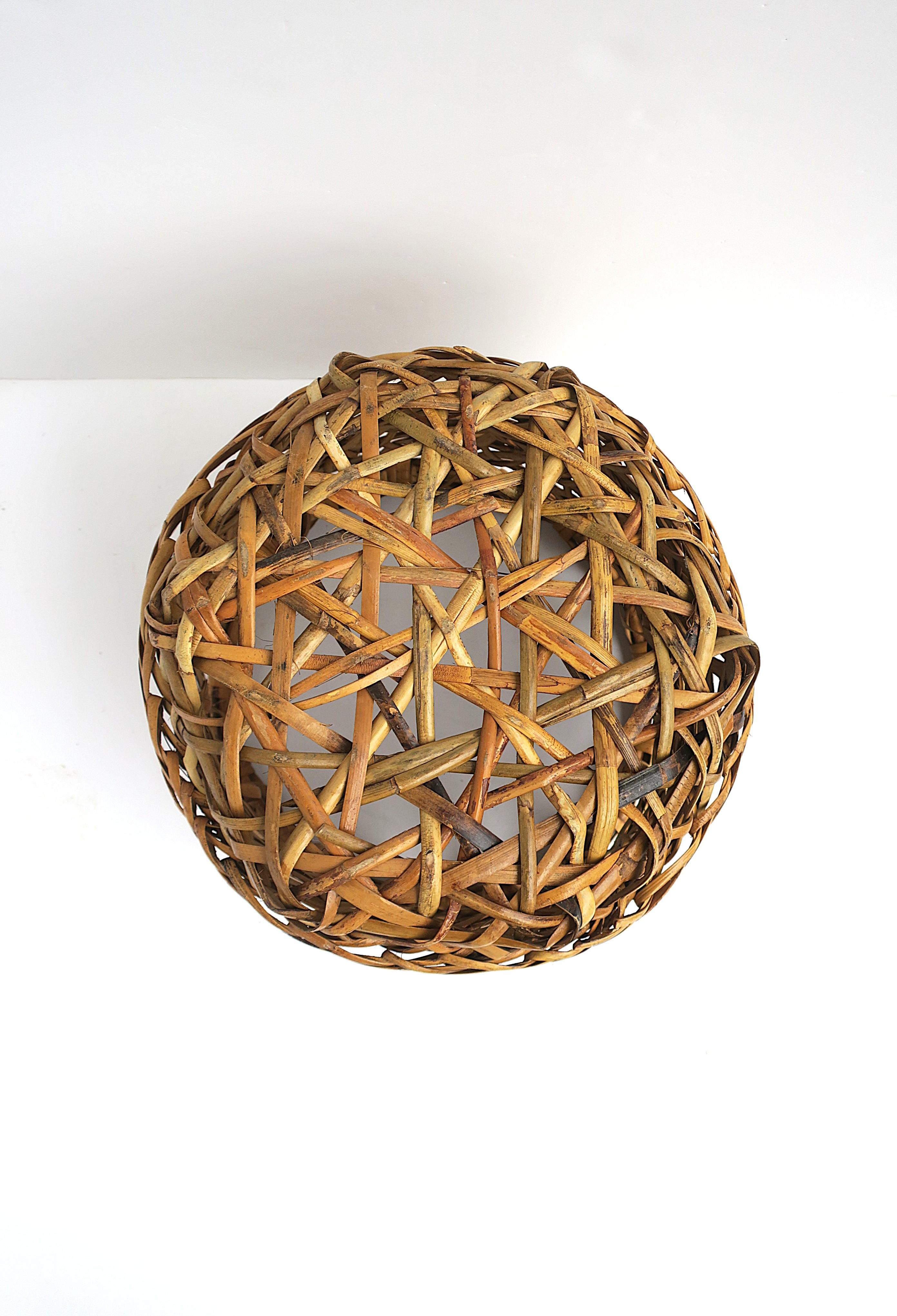 Wicker Wastebasket Trash Can or Plant Cachepot 8